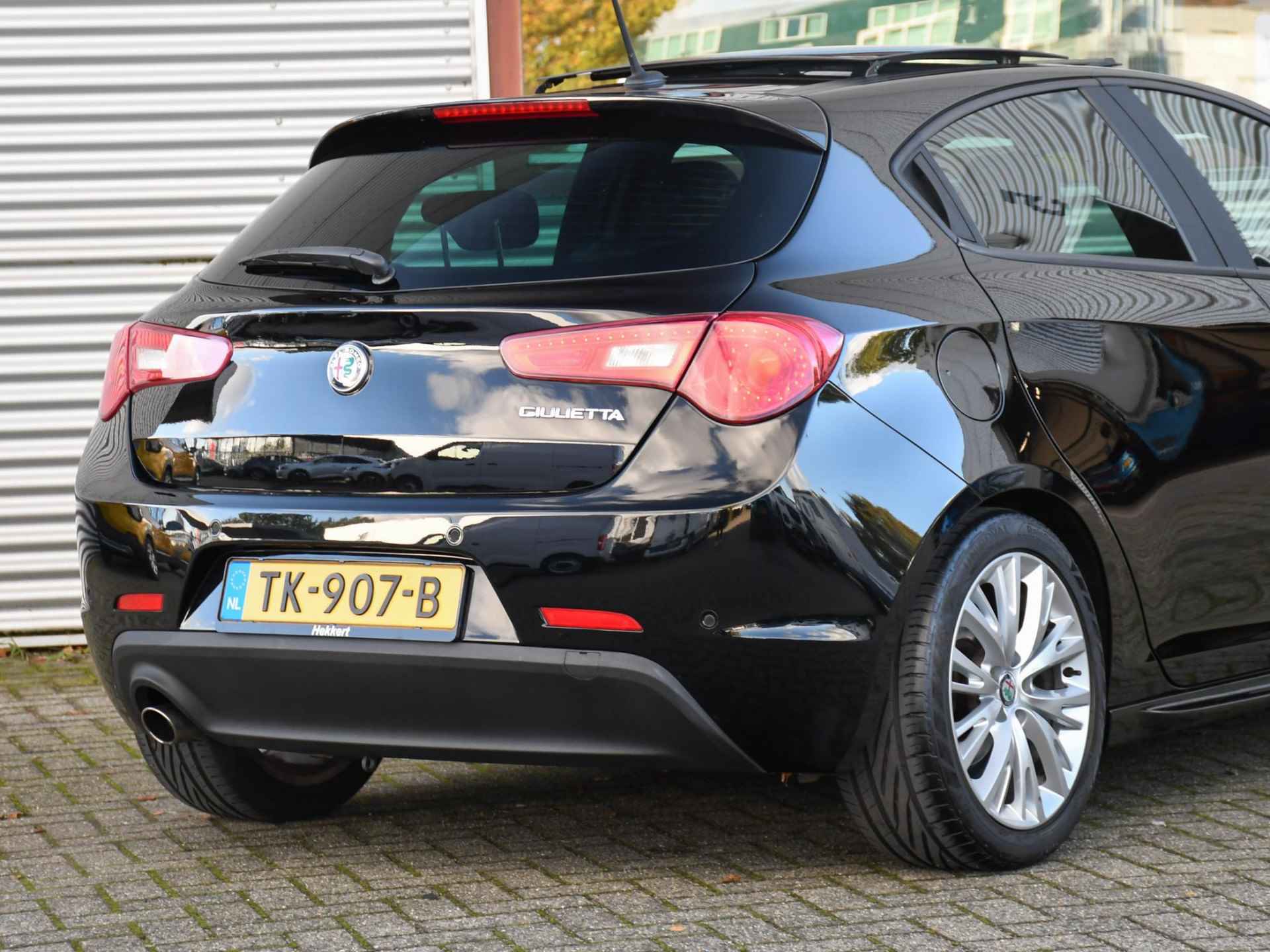 Alfa Romeo Giulietta Super 1.4 Turbo MultiAir 170pk Automaat SCHUIF-DAK | 17''LM | NAVI | TREKHAAK | PDC | CRUISE.C | FLIPPERS - 6/31