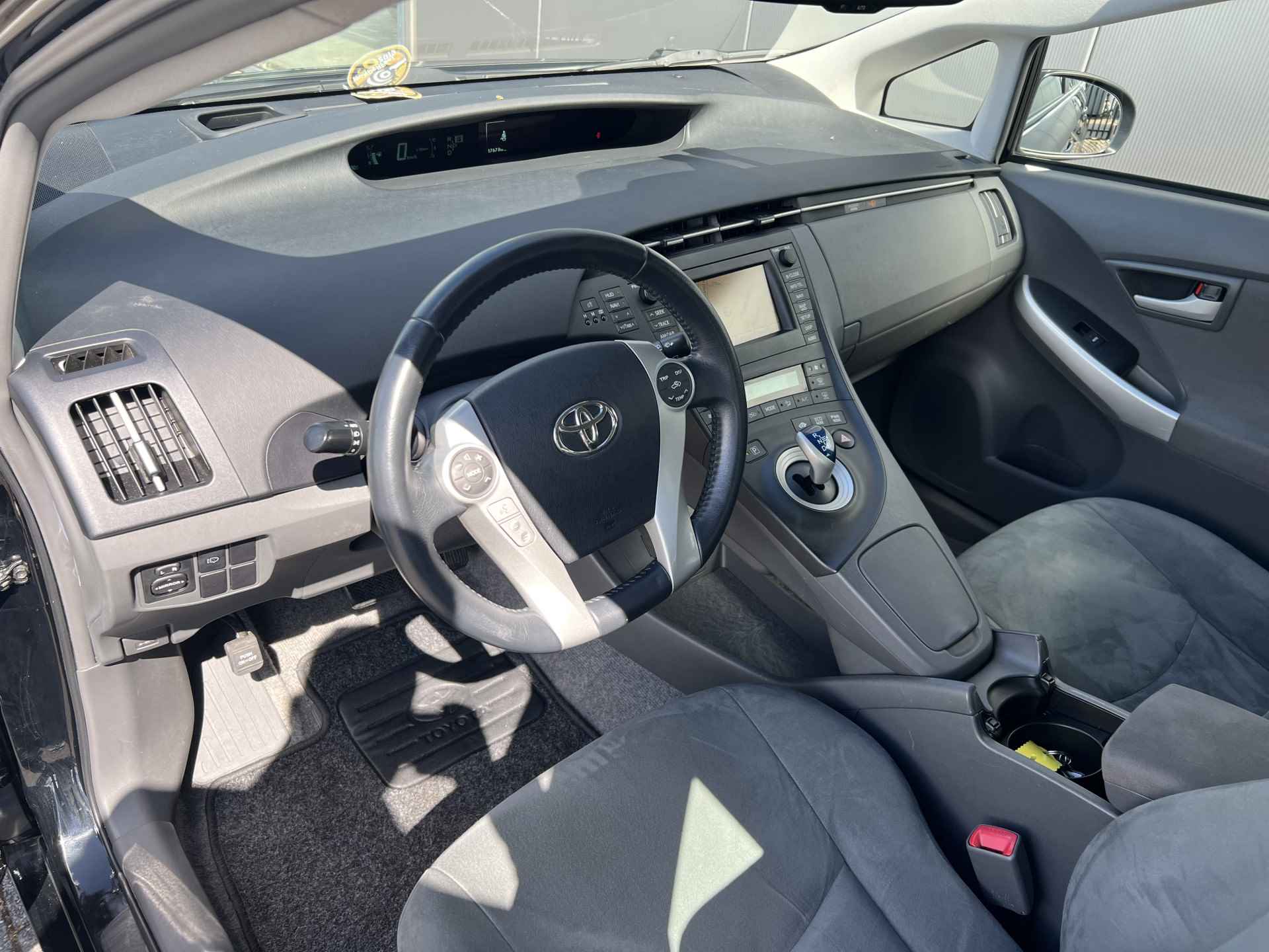 Toyota Prius 1.8 Dynamic - 7/30