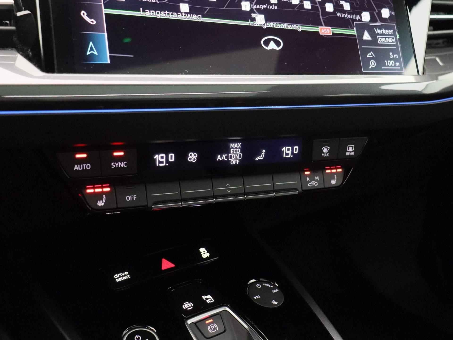 Audi Q4 e-tron 50 quattro S edition 82 kWh 299 PK | S-line | Automaat | Navigatie | Camera | Panoramadak | Adaptive Cruise Control | Climate Control | Stoelverwarming | Virtual Cockpit | LED Matrix | Lichtmetalen velgen | Privacy glass | - 22/56