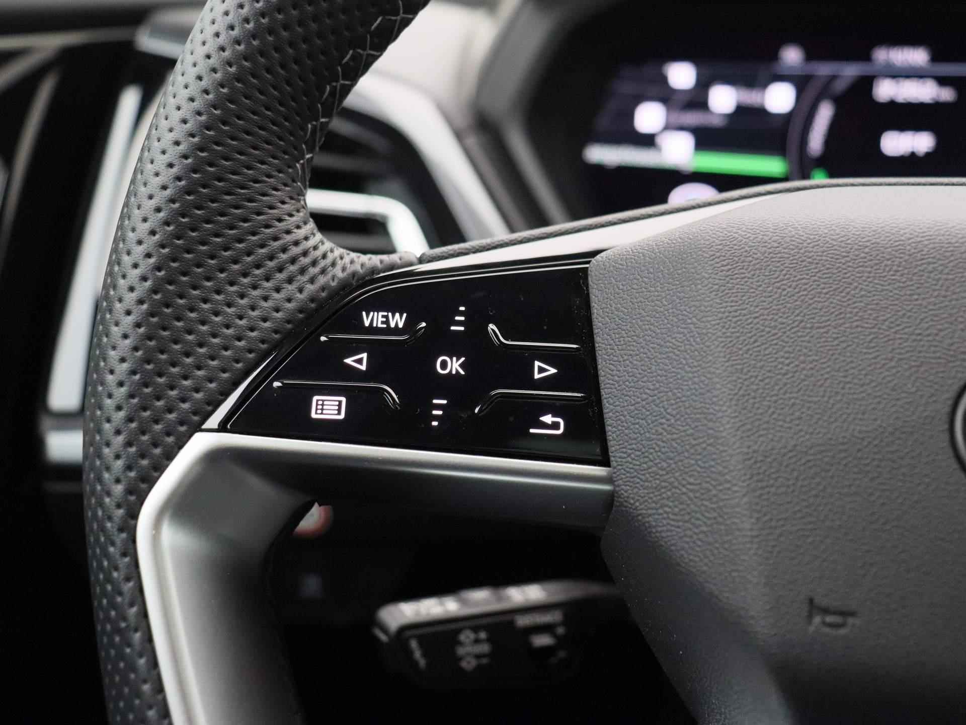 Audi Q4 e-tron 50 quattro S edition 82 kWh 299 PK | S-line | Automaat | Navigatie | Camera | Panoramadak | Adaptive Cruise Control | Climate Control | Stoelverwarming | Virtual Cockpit | LED Matrix | Lichtmetalen velgen | Privacy glass | - 26/56