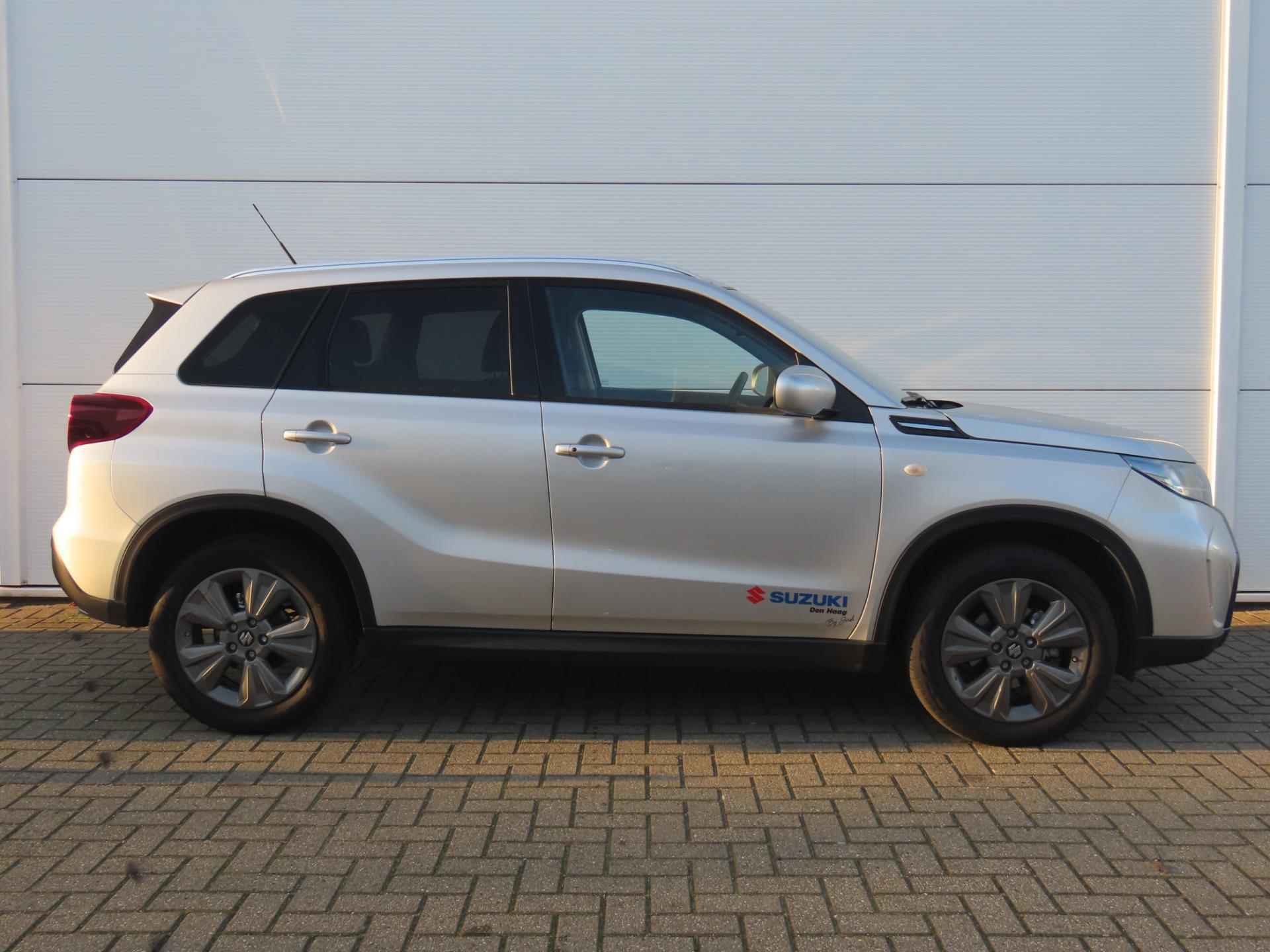 Suzuki VITARA 1.4 Boosterjet Select Smart Hybrid/ MODEL 2024/ Navigatie/ Apple Carplay/ Android auto - 6/26