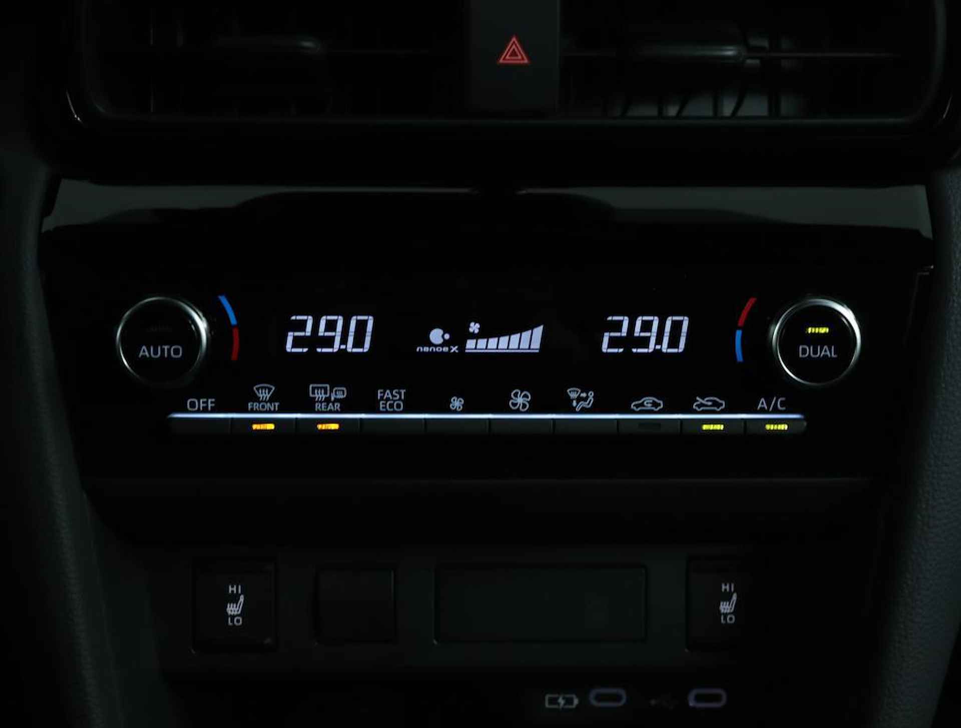 Toyota Yaris Cross Hybrid 130 Launch Edition | Adaptive Cruise Control | Apple Carplay | Android Auto | Elektrische Achterklep | - 7/49