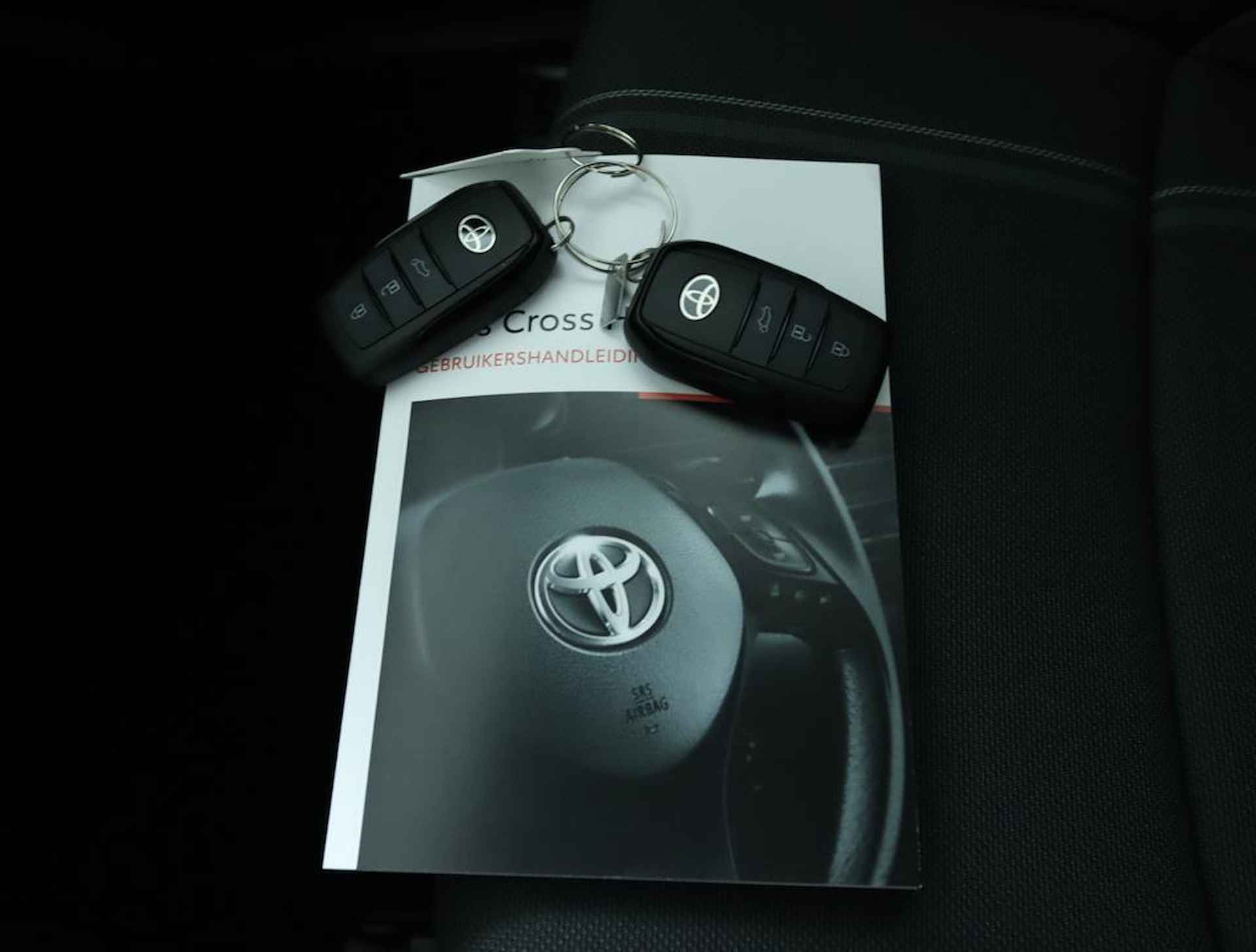 Toyota Yaris Cross Hybrid 130 Launch Edition | Adaptive Cruise Control | Apple Carplay | Android Auto | Elektrische Achterklep | - 11/49