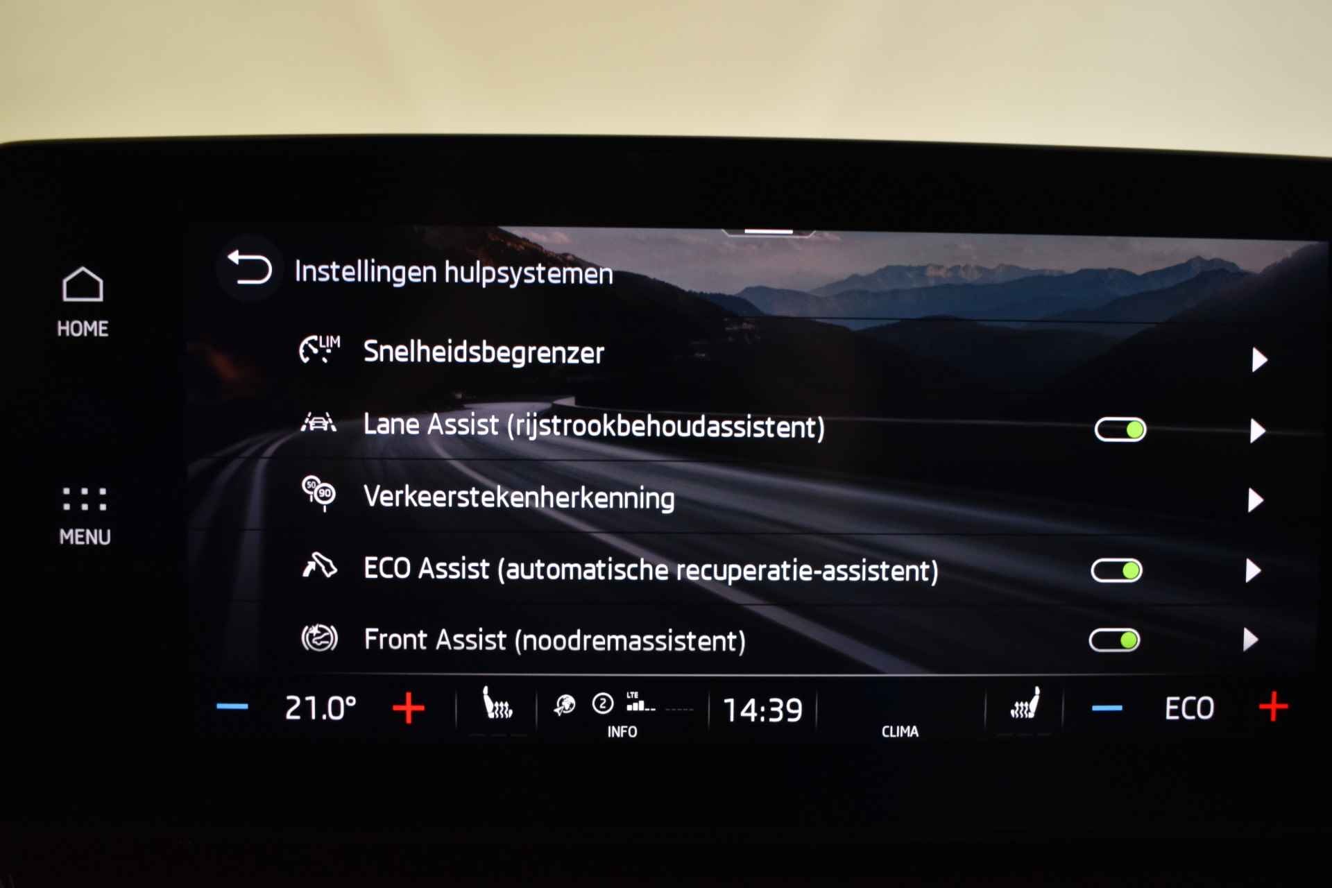 Škoda Enyaq 50 BUSINESS EDITION VIRTUAL/ECC/APP-CONNECT €2000 subsidie mogelijk!! - 37/43