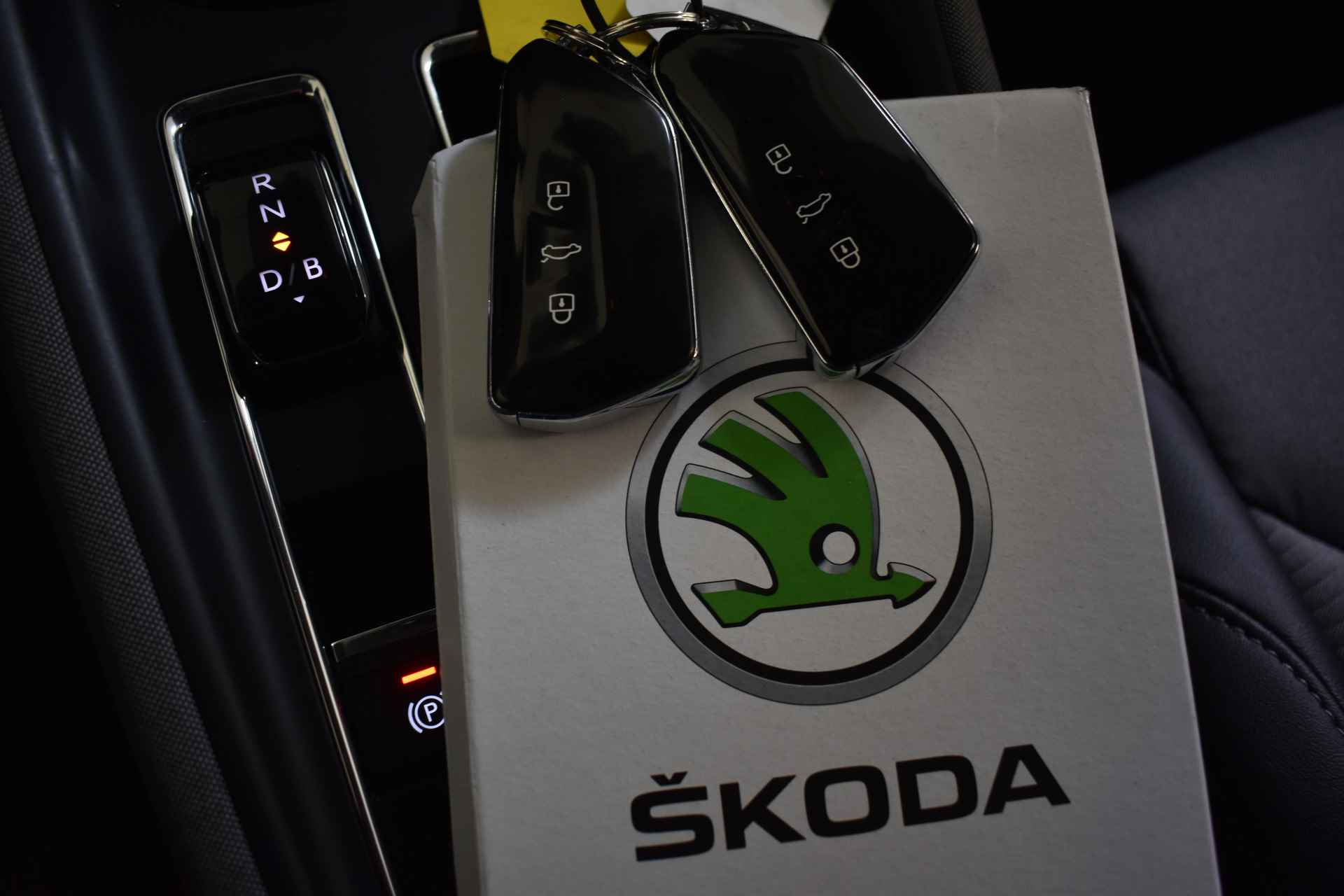 Škoda Enyaq 50 BUSINESS EDITION VIRTUAL/ECC/APP-CONNECT €2000 subsidie mogelijk!! - 43/43