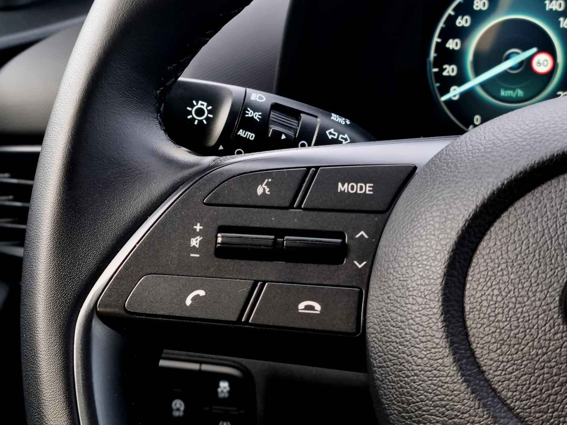 Hyundai Bayon 1.0 T-GDI Comfort Smart / Private Lease Vanaf €429,- / Origineel NL / Navigatie - 30/35