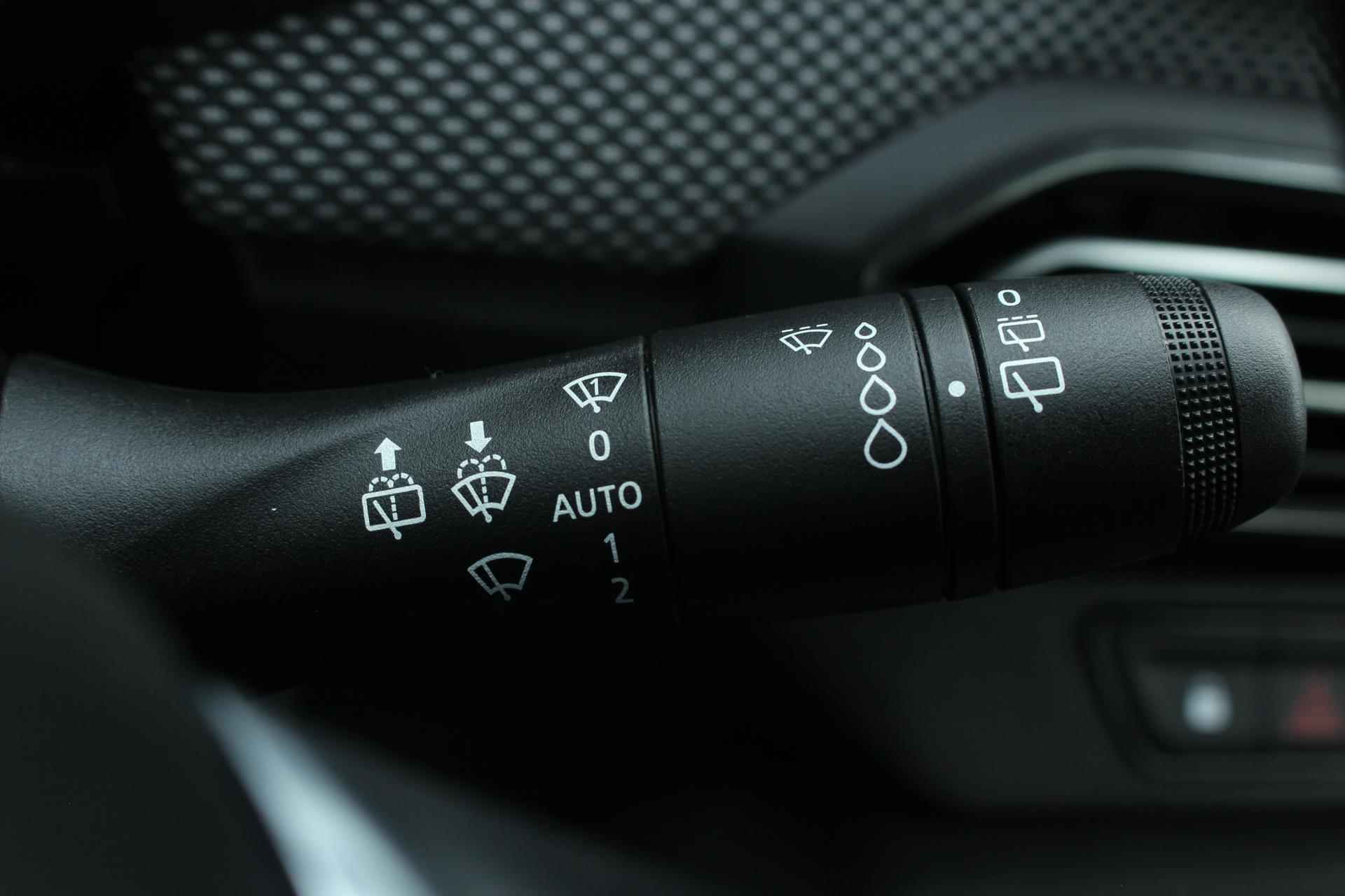 Dacia Sandero 1.0 TCe 100Pk Bi-Fuel Comfort | Parkeersensoren | Apple & Android Carplay | Airco | Automatische Verlichting & Regensensoren | Middenarmsteun | Radio DAB+ | - 13/21