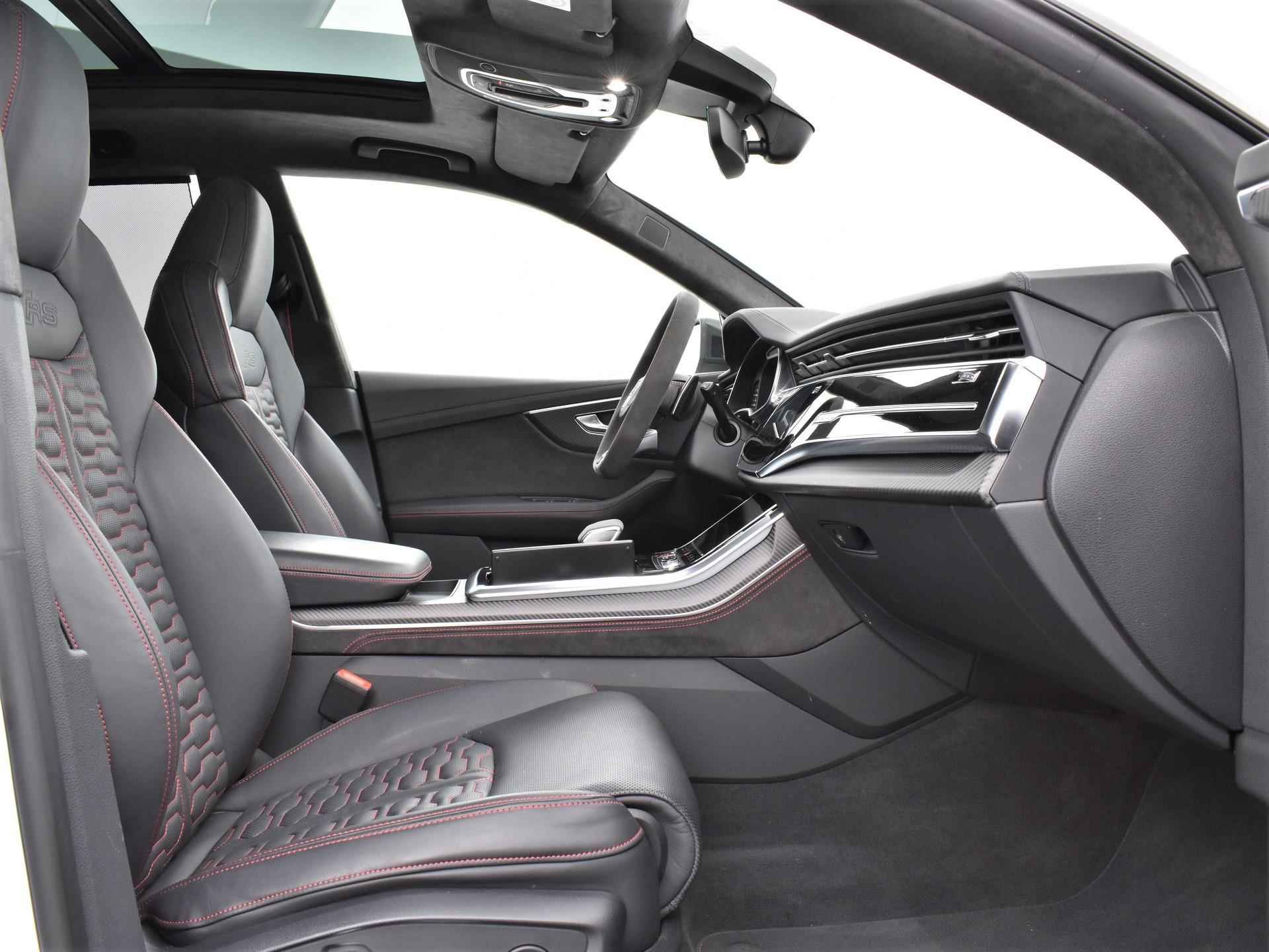 Audi RS Q8 4.0 TFSI 600 pk Quattro | URBAN AUTOMOTIVE | Dynamic Plus Pakket | 305 km/h | Keramische Remmen | Carbon Pakket Binnen + Buiten | Assistentiepakket City | B&O Sound | Standkachel | 360 Camera | Leder · TOPDEAL - 42/47