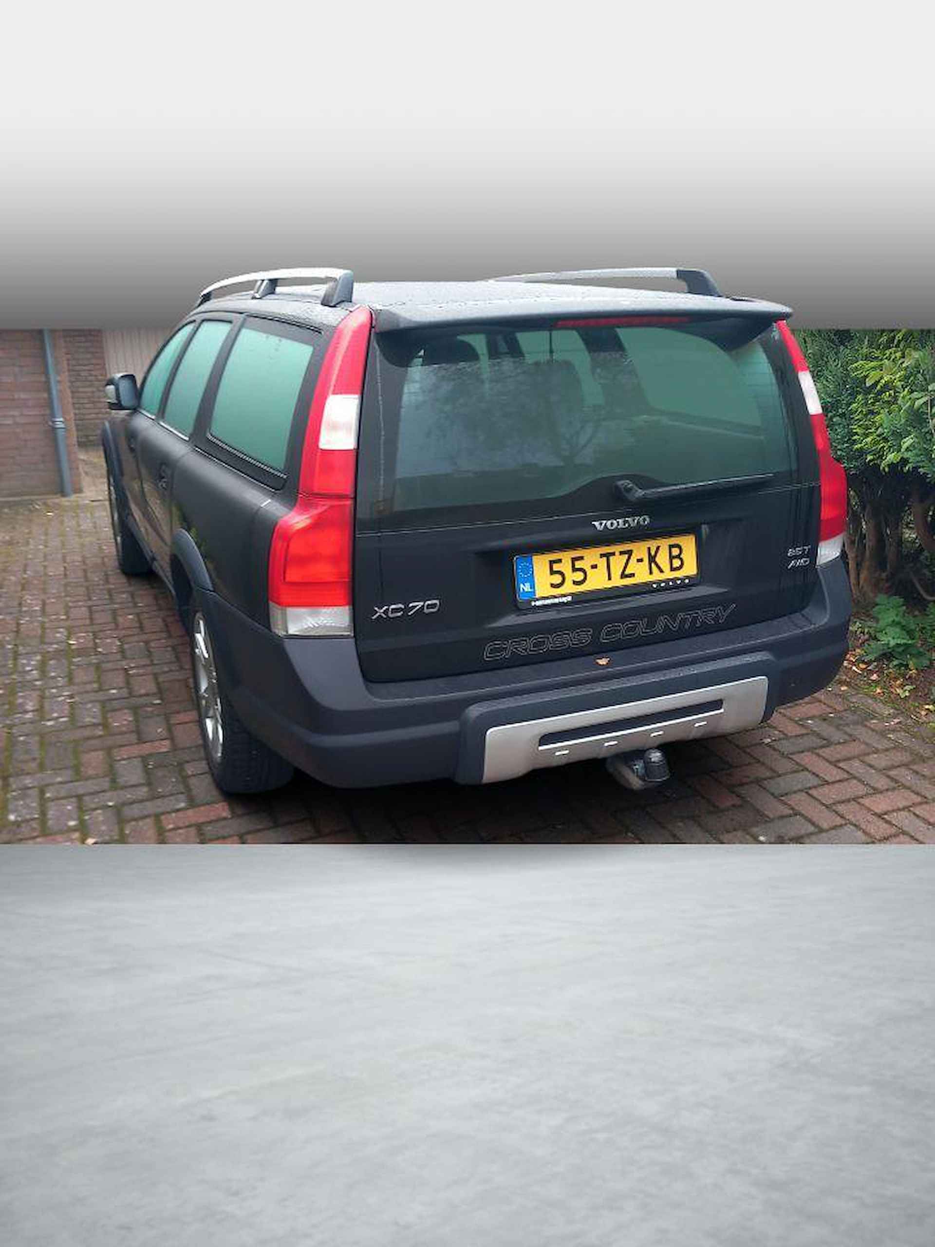 Volvo XC70 2.5 T Summum | Trekhaak | Stoel verwarming | Spoiler | Navigatie | Leder |  100% Dealer onderhouden | - 4/10