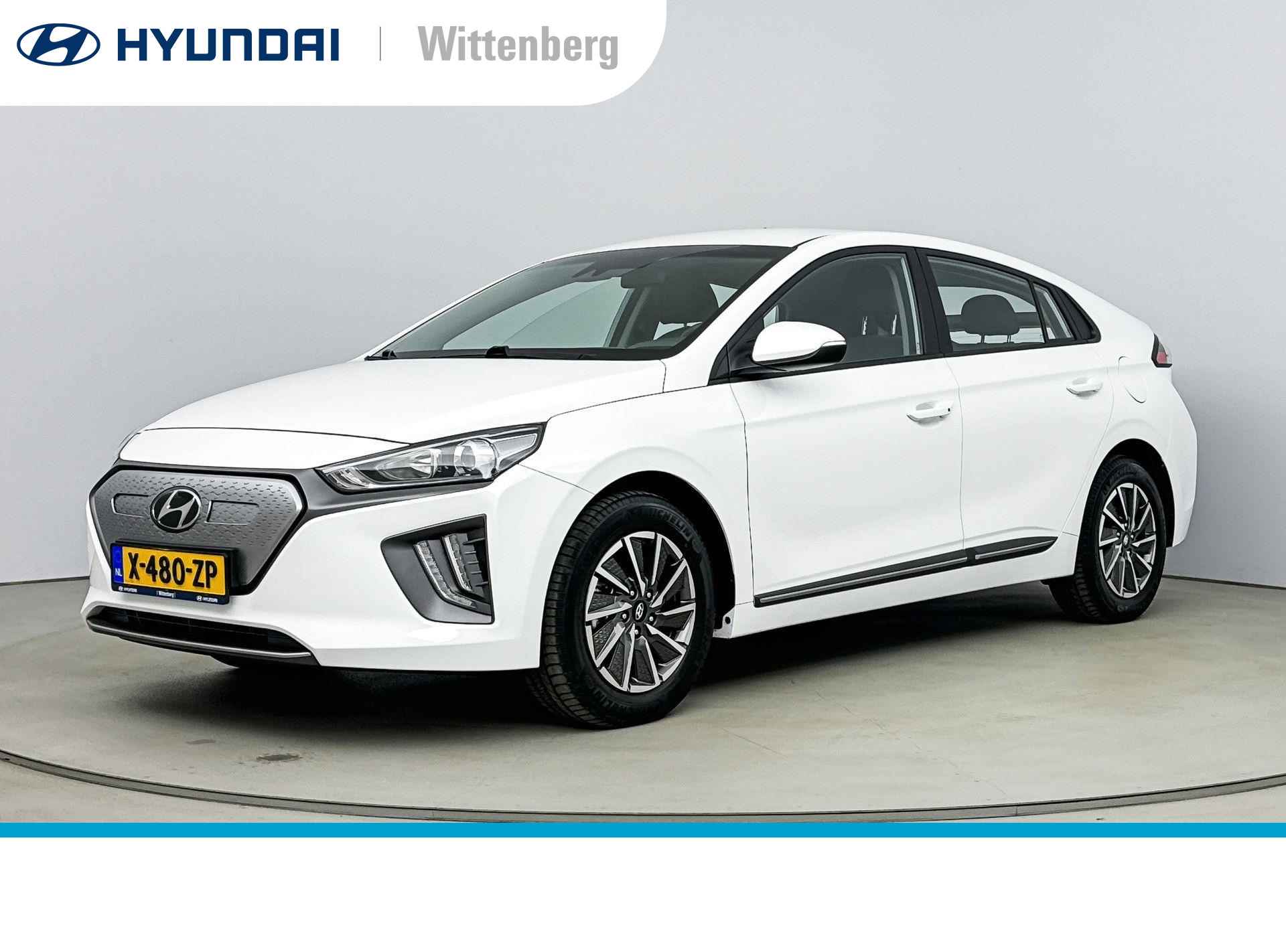 Hyundai IONIQ Comfort EV 38 kWh | €2000,- EV-subsidie! | Navigatie via smartphone | Camera | Keyless - 1/34