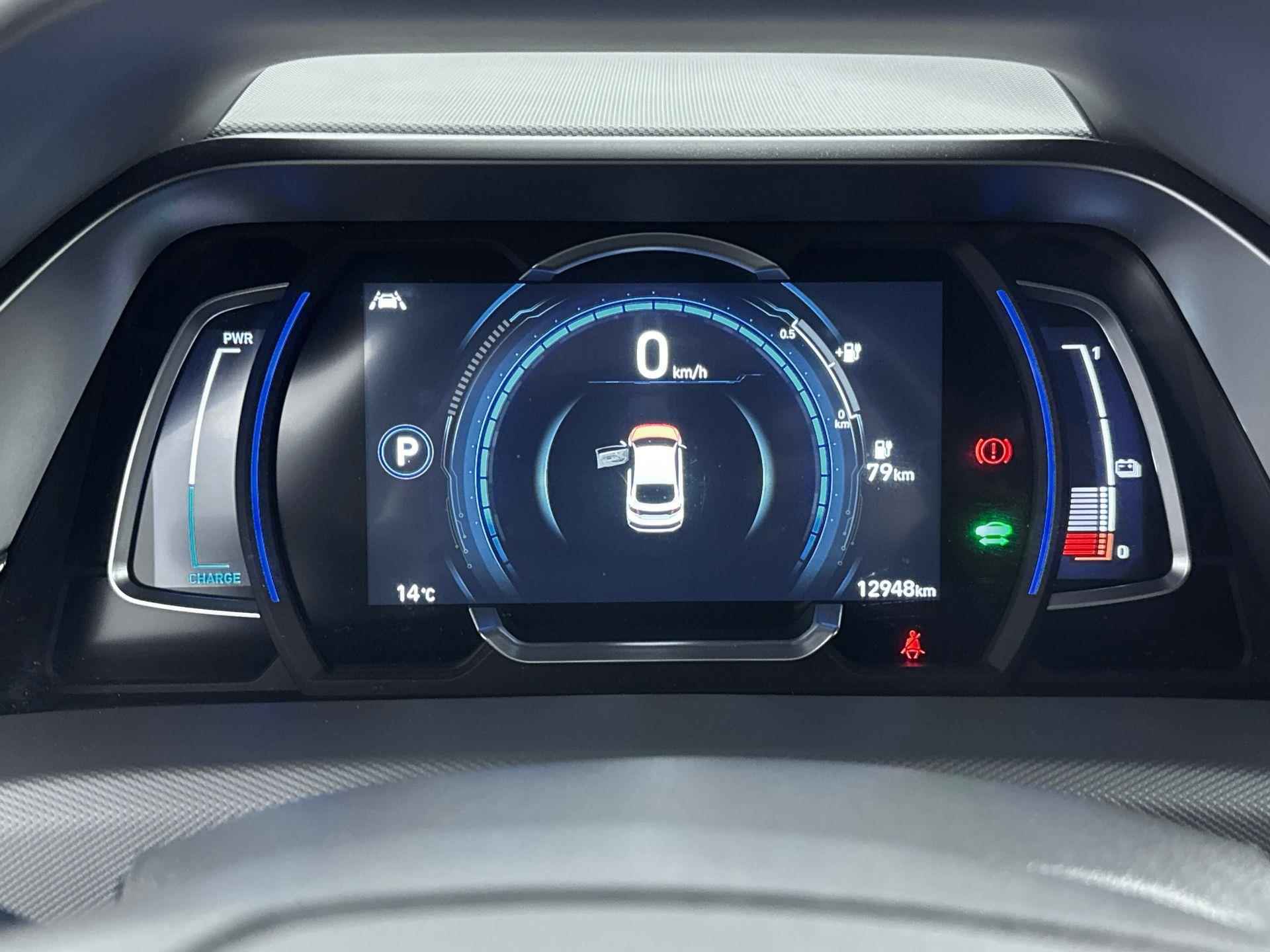 Hyundai IONIQ Comfort EV 38 kWh | €2000,- EV-subsidie! | Navigatie via smartphone | Camera | Keyless - 13/34