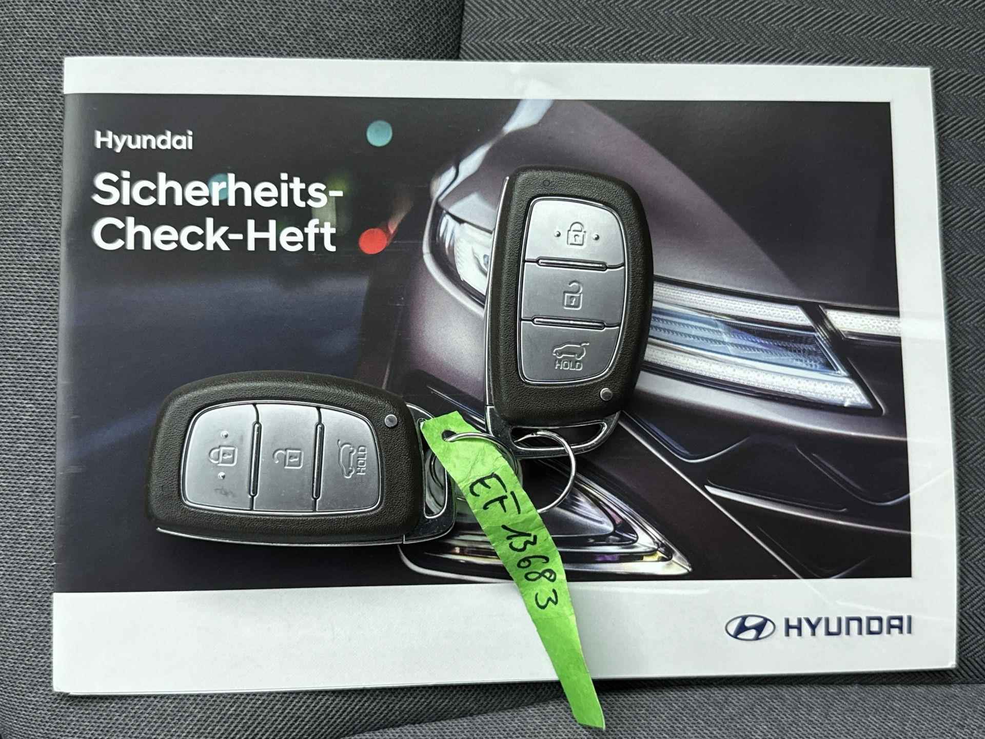 Hyundai IONIQ Comfort EV 38 kWh | €2000,- EV-subsidie! | Navigatie via smartphone | Camera | Keyless - 28/34