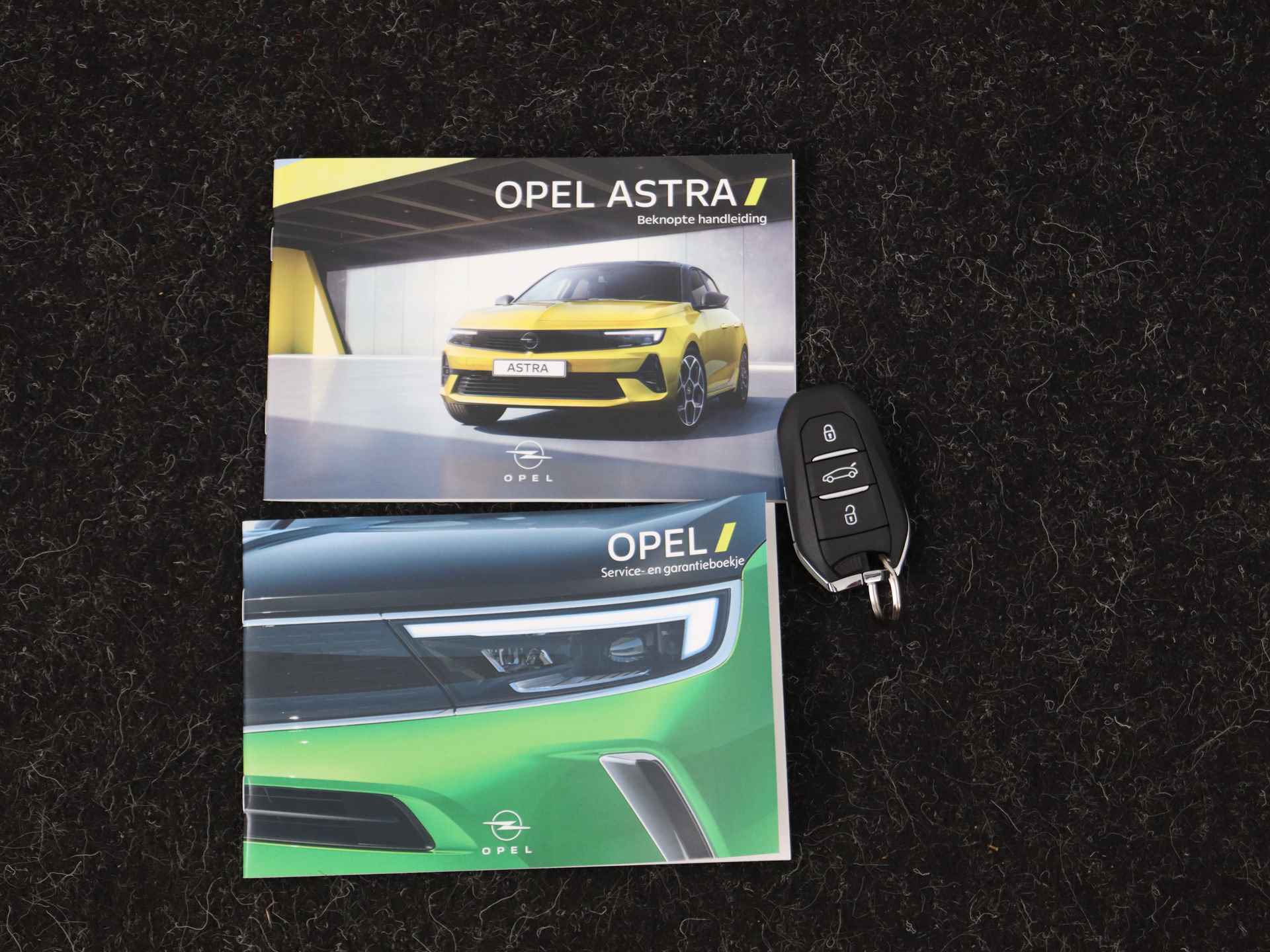 Opel Astra Electric 54 kWh GS | Navigatie | Camera | Stuur + Stoelverwarming | Adaptive Cruise control | - 14/42