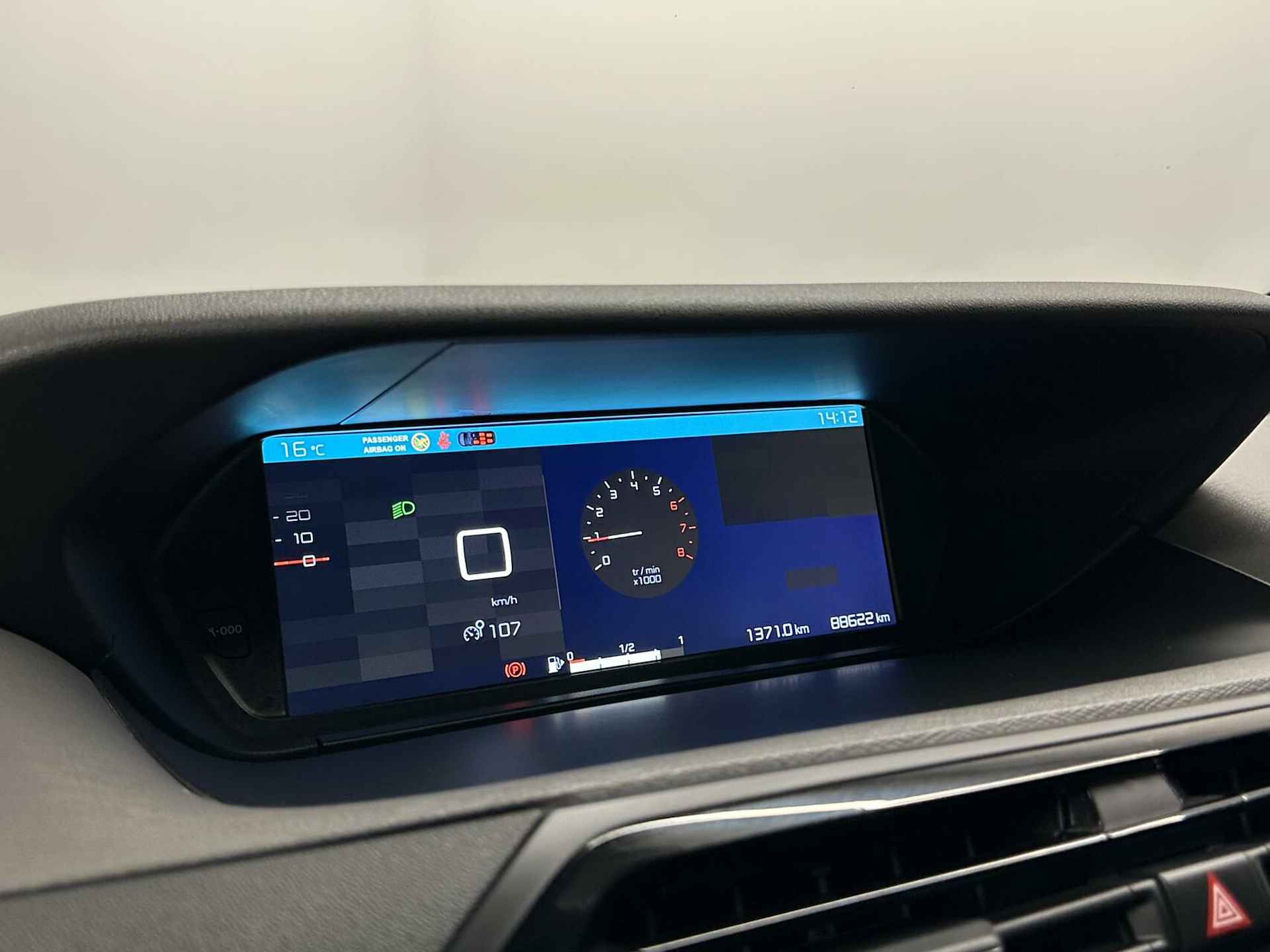 Citroen Grand C4 SpaceTourer 1.2 PureTech Shine CARPLAY TREKHAAK - 26/42