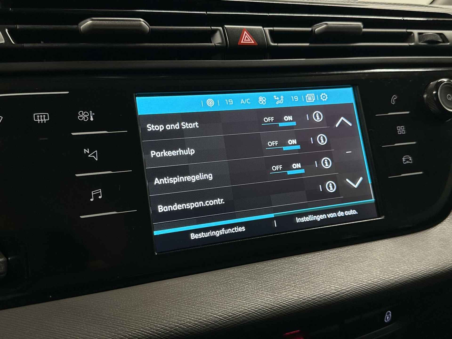 Citroen Grand C4 SpaceTourer 1.2 PureTech Shine CARPLAY TREKHAAK - 35/42