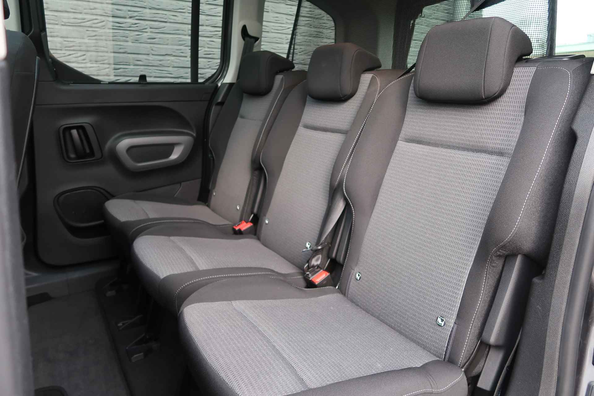 Toyota PROACE CITY Verso 1.2 Turbo Professional Eerste eigenaar - 16/42