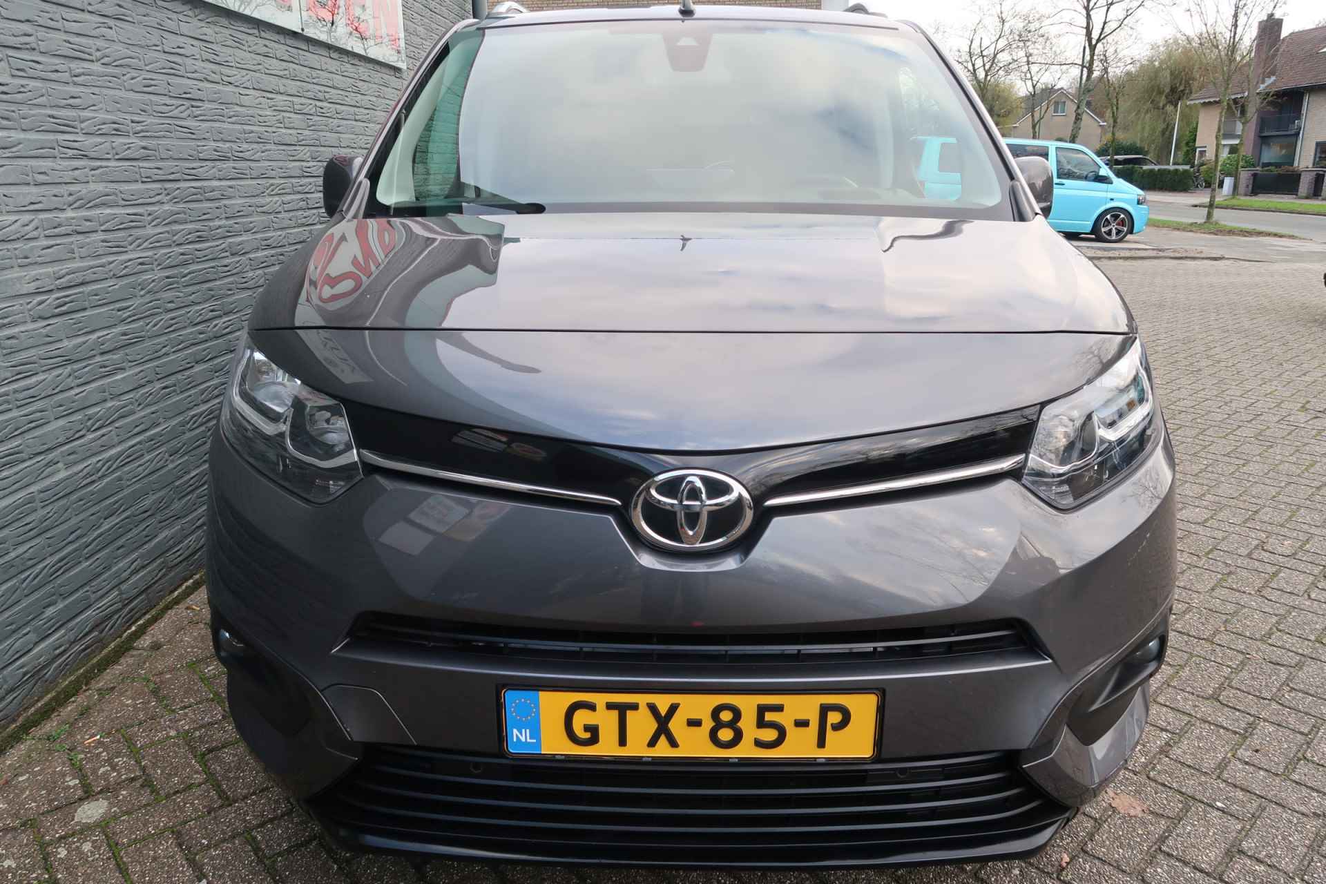 Toyota PROACE CITY Verso 1.2 Turbo Professional Eerste eigenaar - 42/42