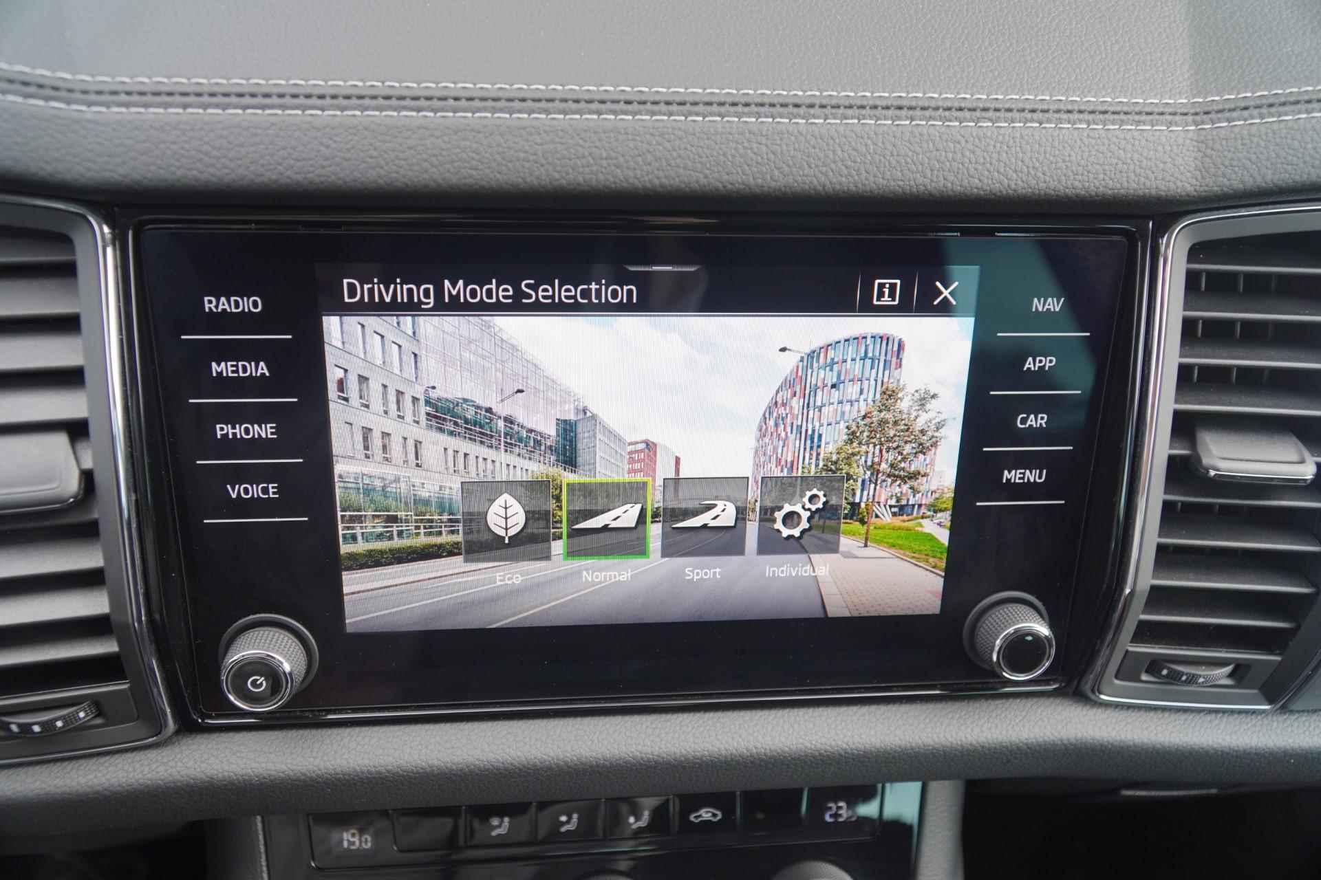 Skoda Kodiaq 1.5 TSI 150pk DSG Business Edition 7p | Android Auto / Apple Carplay | Virtual Cockpit - 49/50