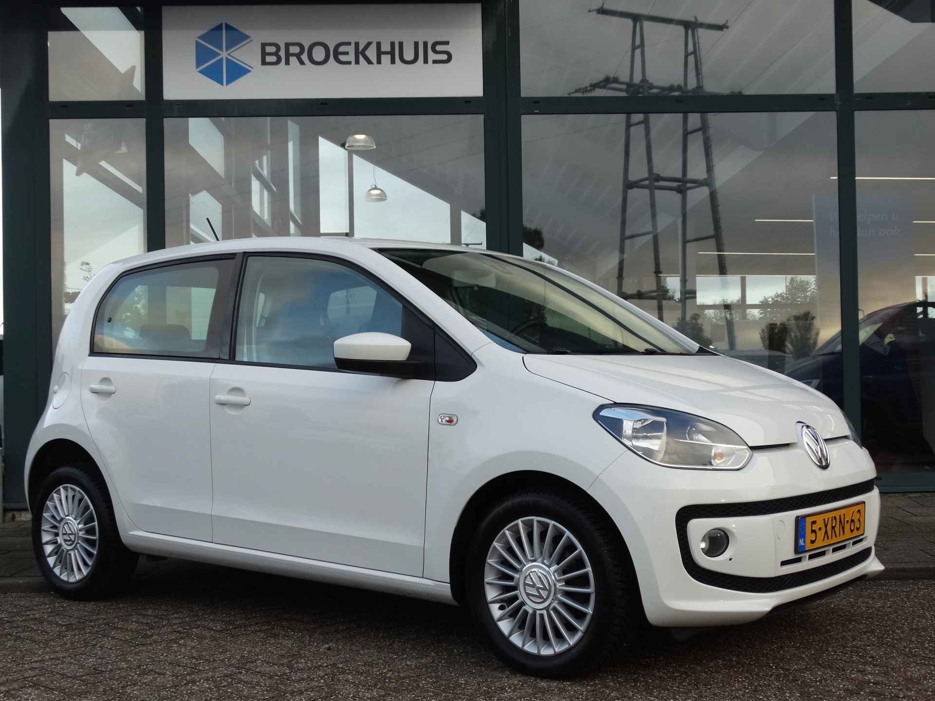 Volkswagen up! 1.0 high up! BlueMotion - 10/18