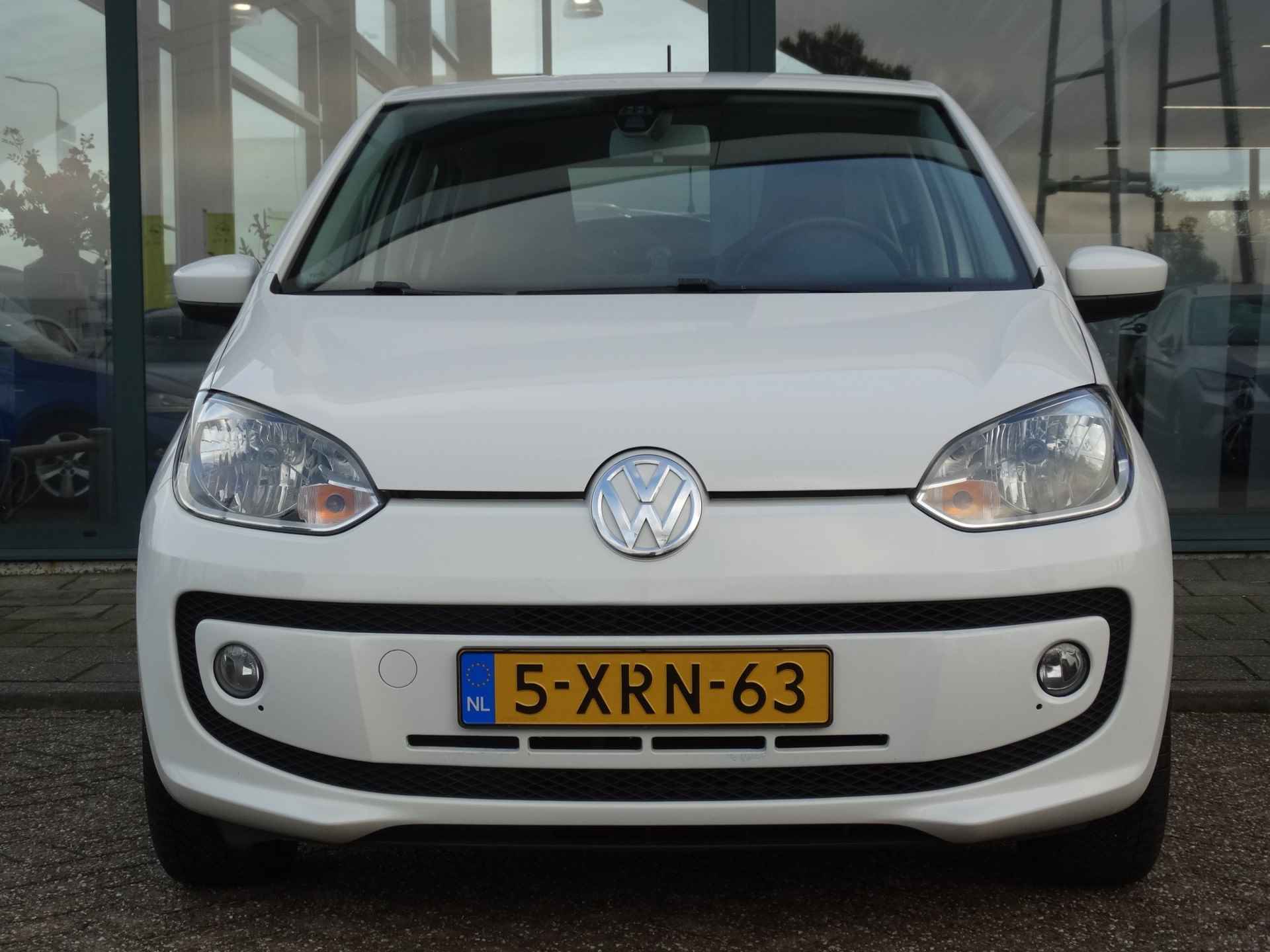 Volkswagen up! 1.0 high up! BlueMotion - 11/18