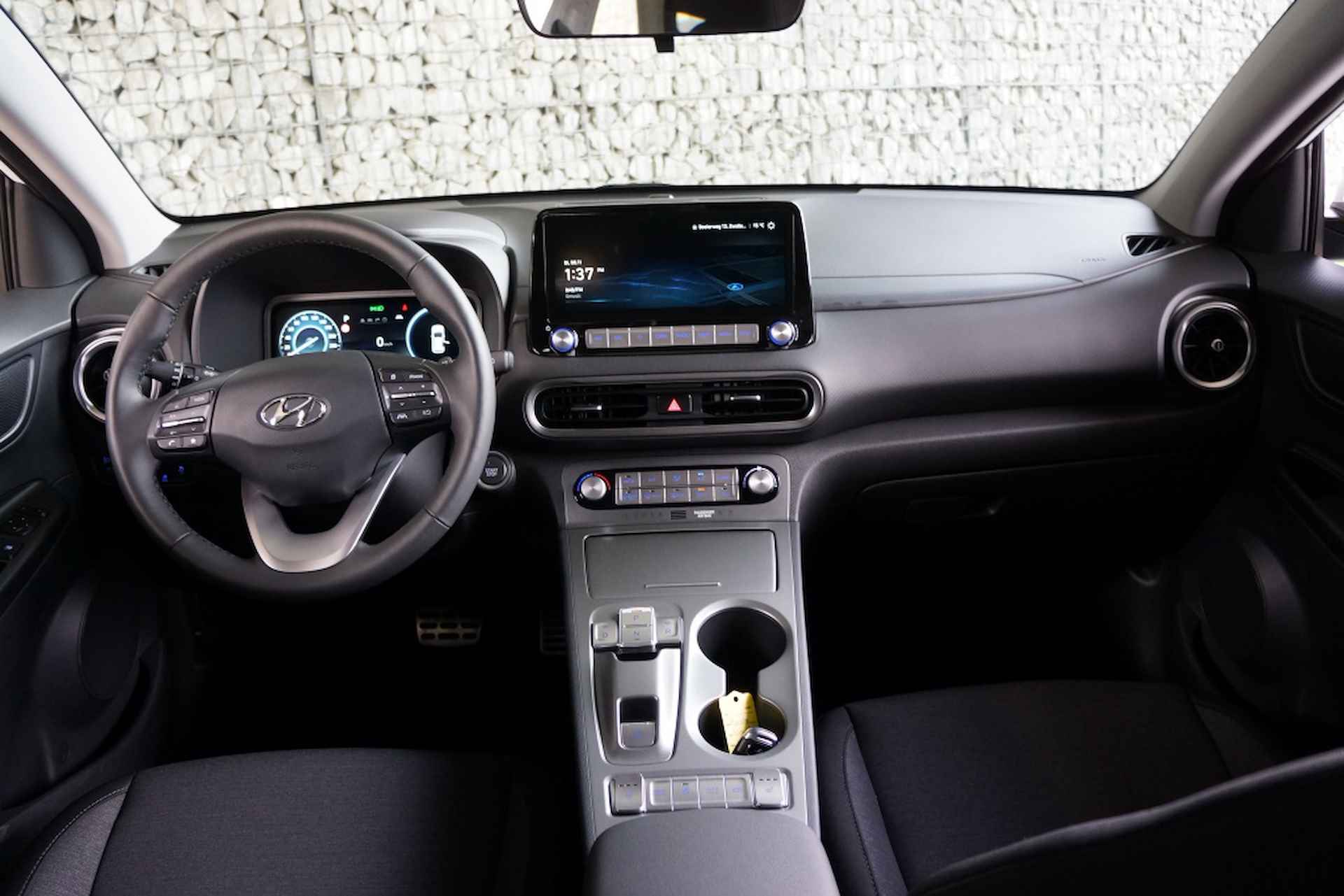Hyundai Kona Elektrisch 39KWH | Navigatie groot | Stoelverwarming | 3 Fase - 3/25
