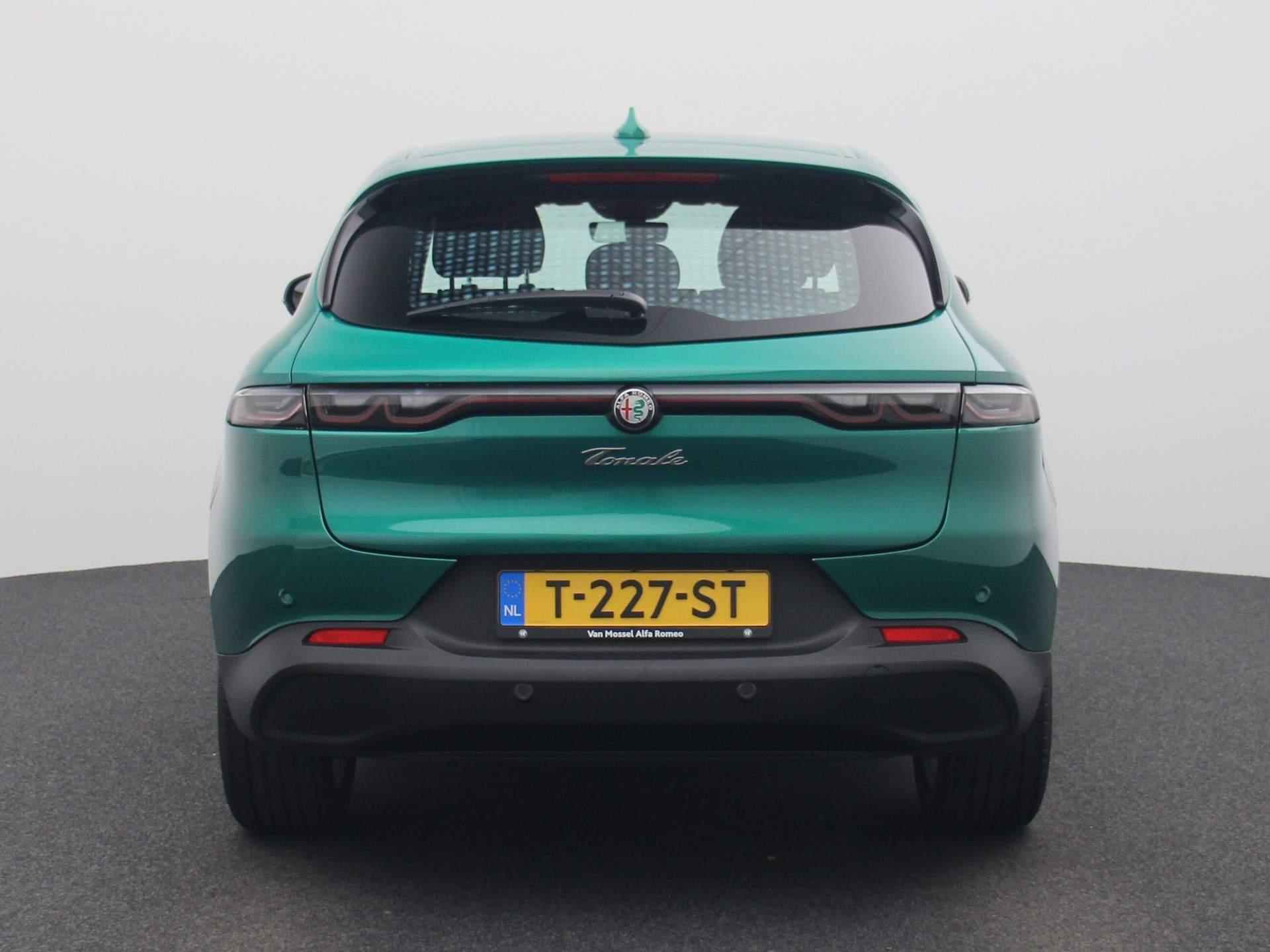 Alfa Romeo Tonale 1.5T Hybrid Sprint | Navigatie | Climate control | Parkeersensoren | Lichtmetalen velgen | LED | Apple carplay / Android auto - 20/34