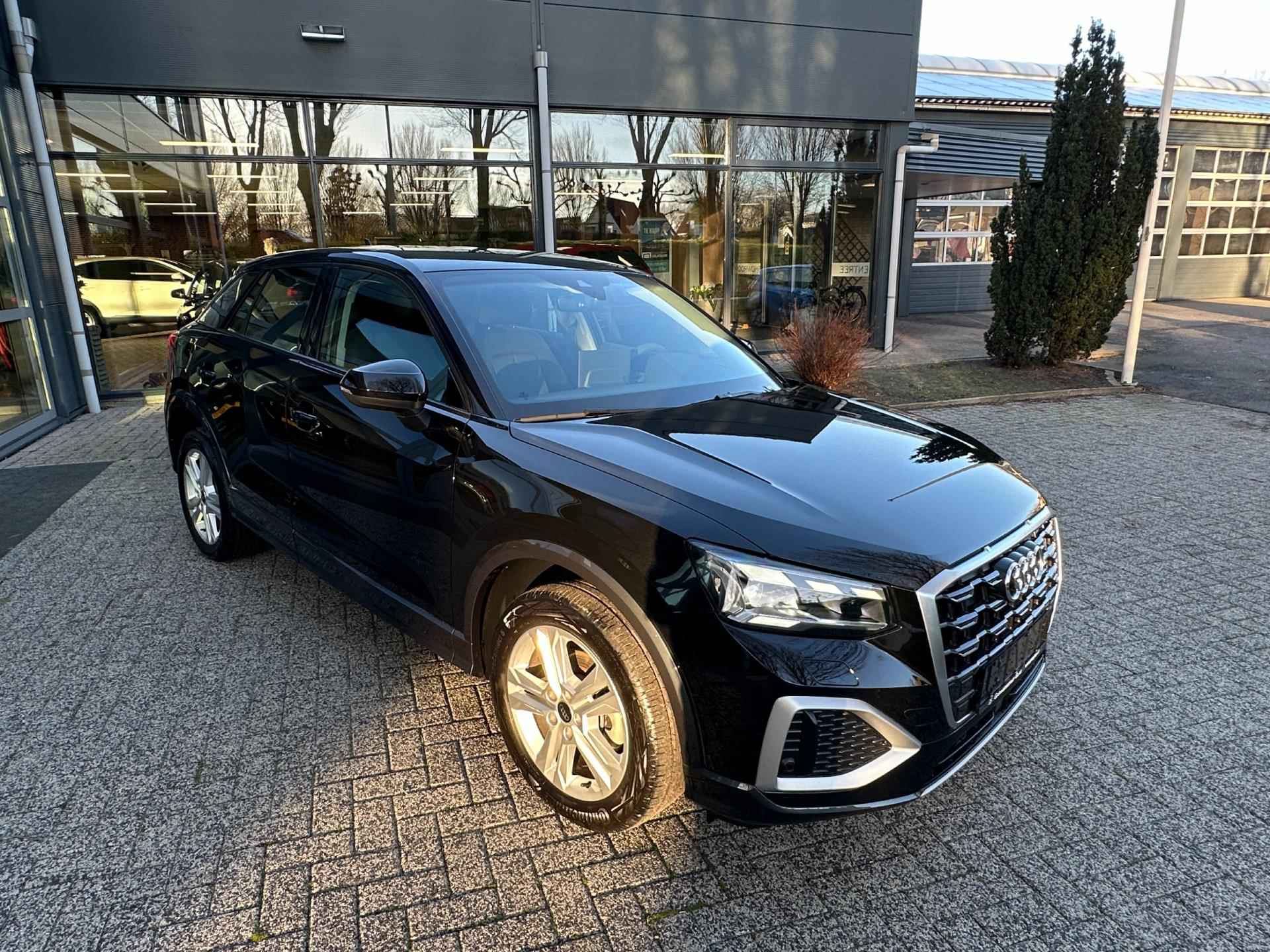 Audi Q2 35 TFSI 150 pk Pro Line camera / stoelverw./ carplay - 7/71