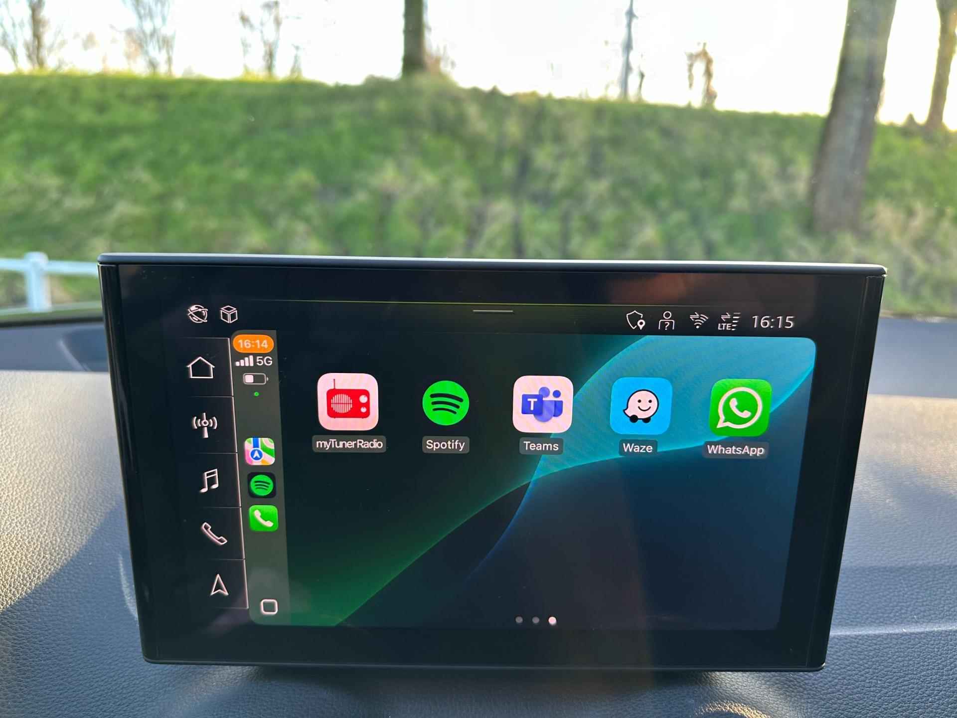 Audi Q2 35 TFSI 150 pk Pro Line camera / stoelverw./ carplay - 27/71