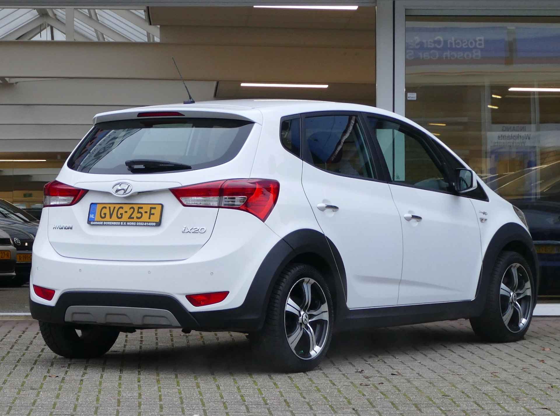 Hyundai ix20 1.6i Crossline X AUTOMAAT | all-season-banden | stoelverwarming - 2/45