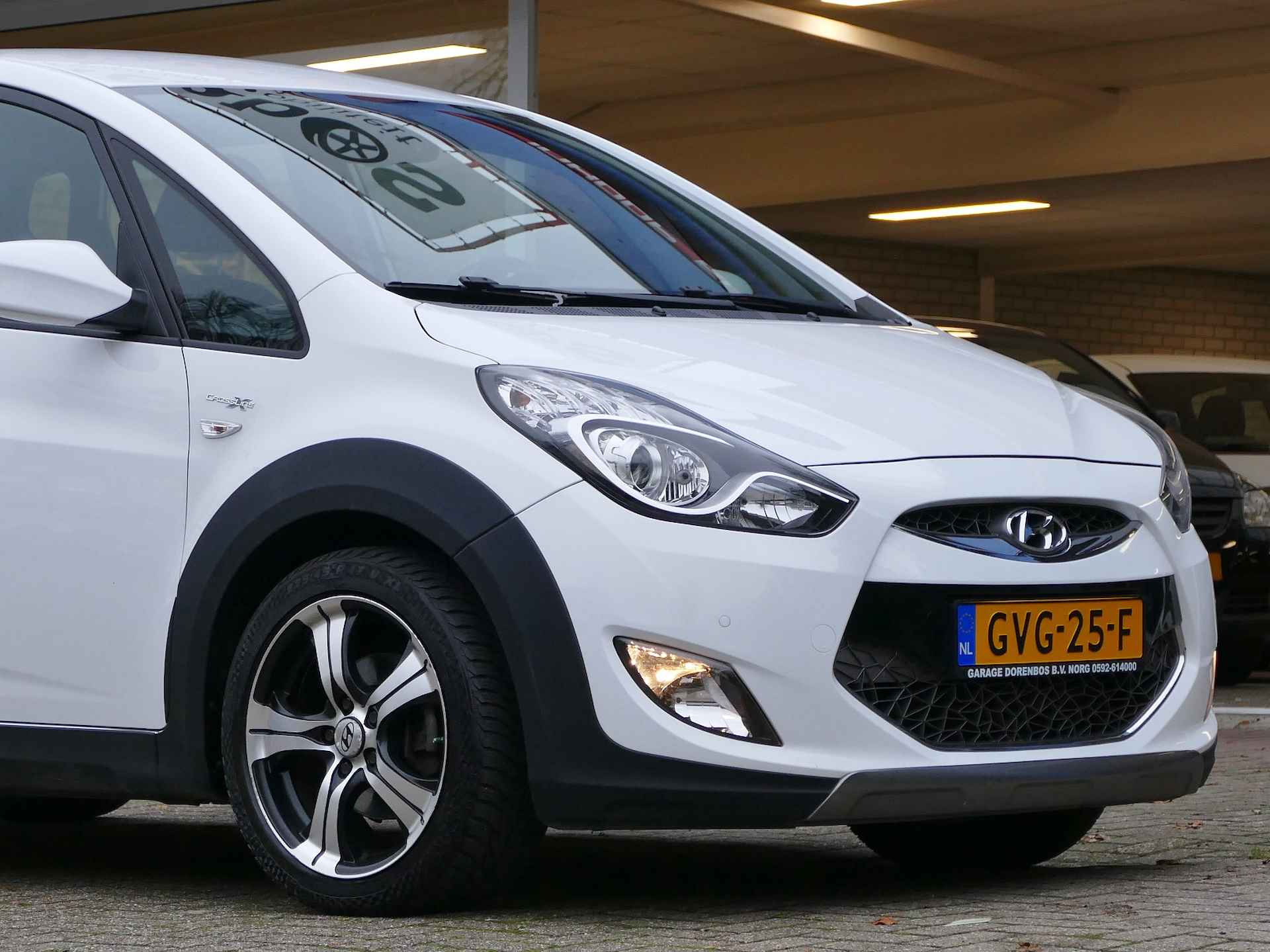 Hyundai ix20 1.6i Crossline X AUTOMAAT | all-season-banden | stoelverwarming - 3/45