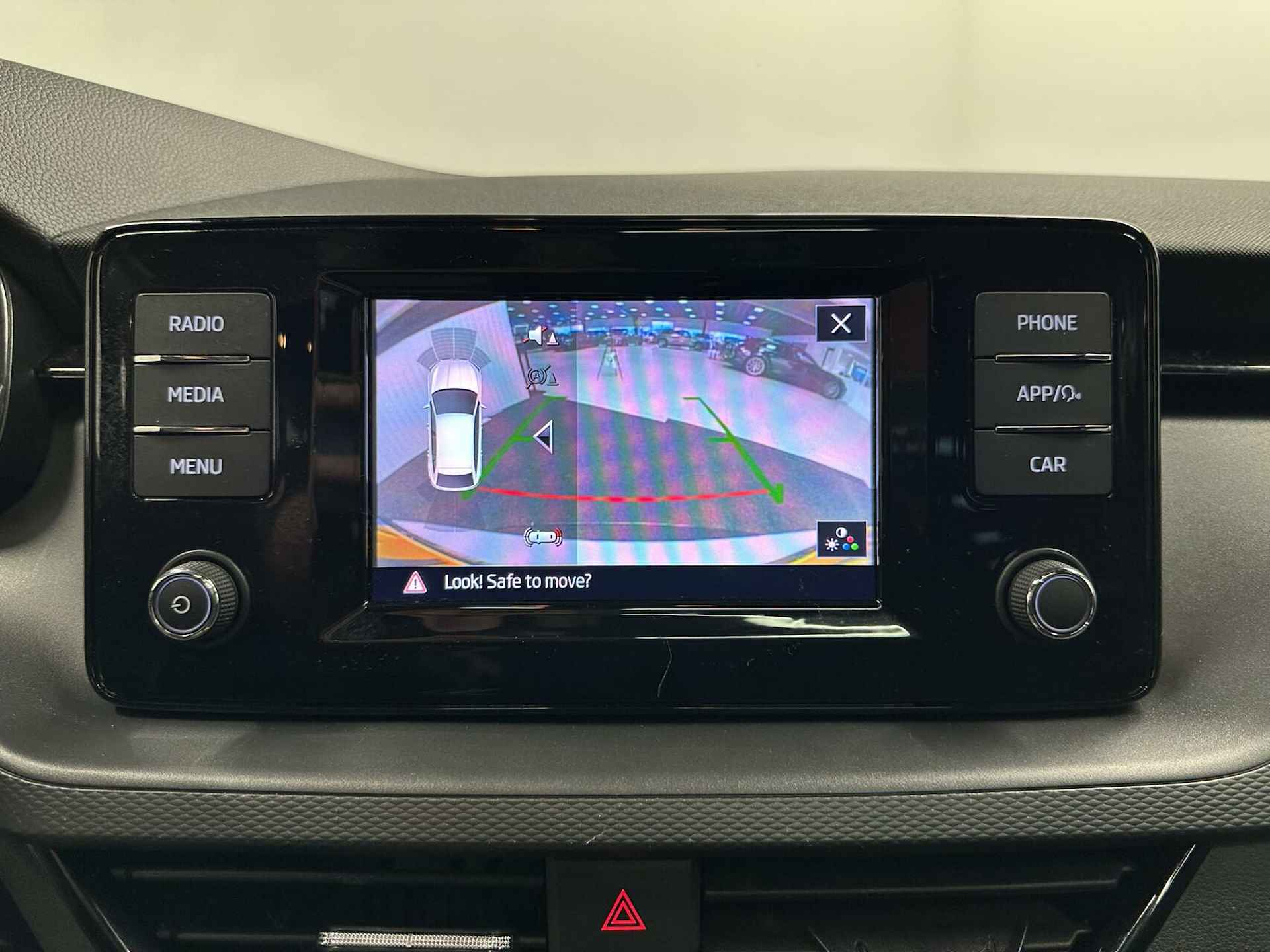 Skoda Scala 1.0 TSI Business Edition CARPLAY PANORAMA DAK - 26/38