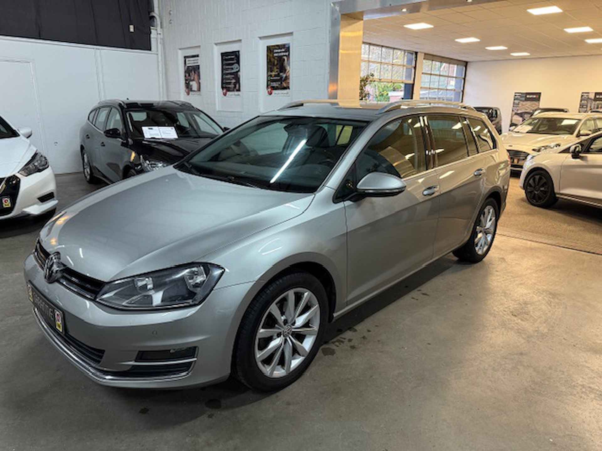 VOLKSWAGEN Golf 1.2 TSI 105pk BMT Business Edition / ECC / HALF-LEDER / CAMERA - 3/13