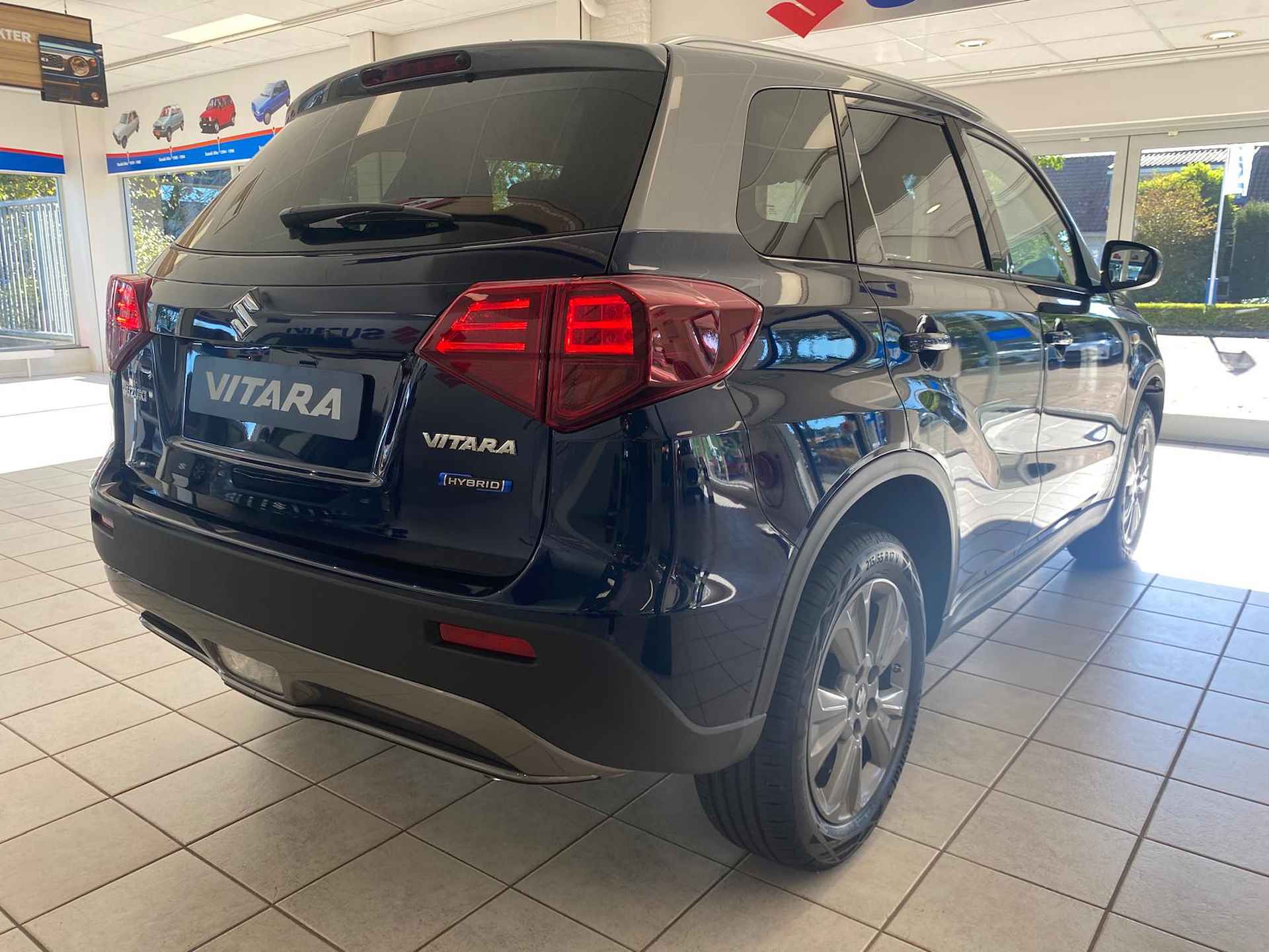 Suzuki Vitara 1.5 Hybrid Select Rhino Edition VAN € 35.019,- VOOR € 31.500 - 6/33