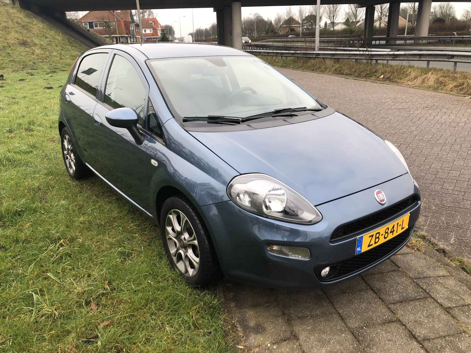 Fiat Punto TwinAir Turbo 100 Sempre 5-drs NAVI|CLIMATE|BLUETOOTH|PDC|16" - 2/26