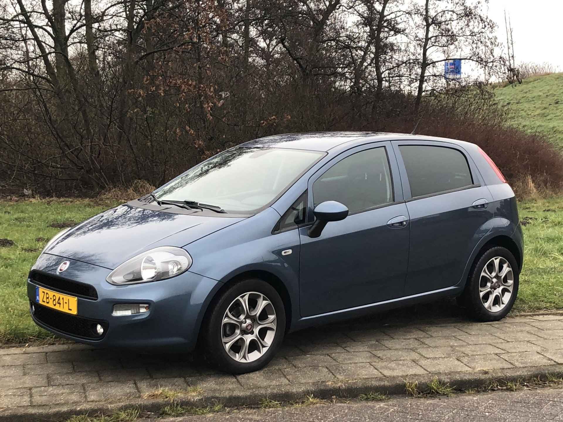 Fiat Punto TwinAir Turbo 100 Sempre 5-drs NAVI|CLIMATE|BLUETOOTH|PDC|16" - 5/26