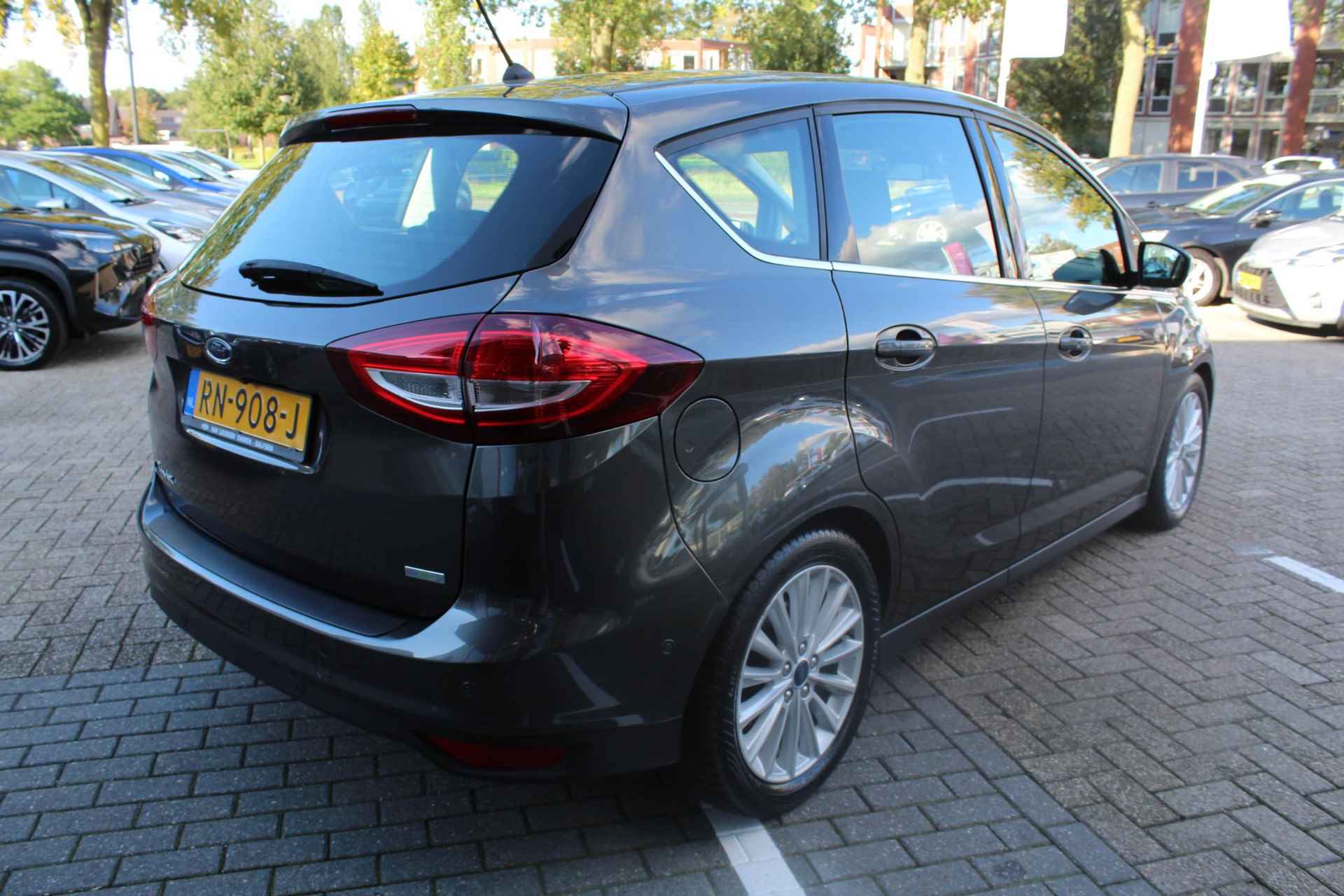 Ford C-Max 1.5 TITANIUM AD-CRUISE KEYLESS BLIND SPOT APPLE/ANDROID NAVI CLIMA CAMERA ELEKTRISCH WEGKLAPBARE TREKHAAK TREKGEWICHT 1500KG PARK-SENSOREN VOOR EN ACHTER BLUETOOTH EL-SPIEGELS NL-AUTO 17'' INCH LICHTMETAAL MET ALL-SEASEN BANDEN - 3/31