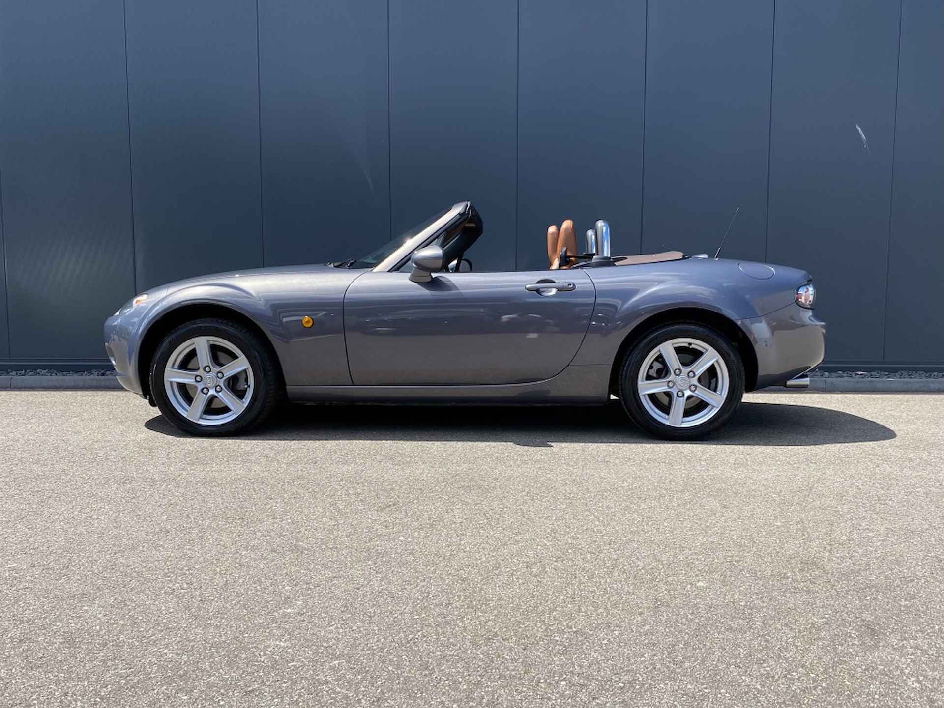 Mazda MX-5 1.8 Touring - 11/25