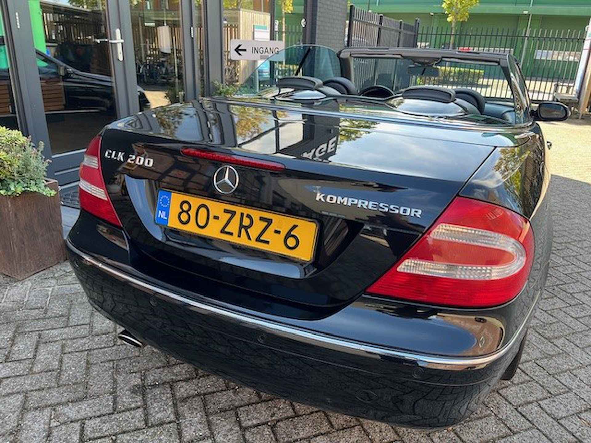 Mercedes CLK-Klasse 1.8 CLK200 KOMPR CABRIOLET AUT Avantgarde Launch Edition - 8/38