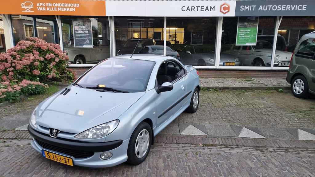 Peugeot 206