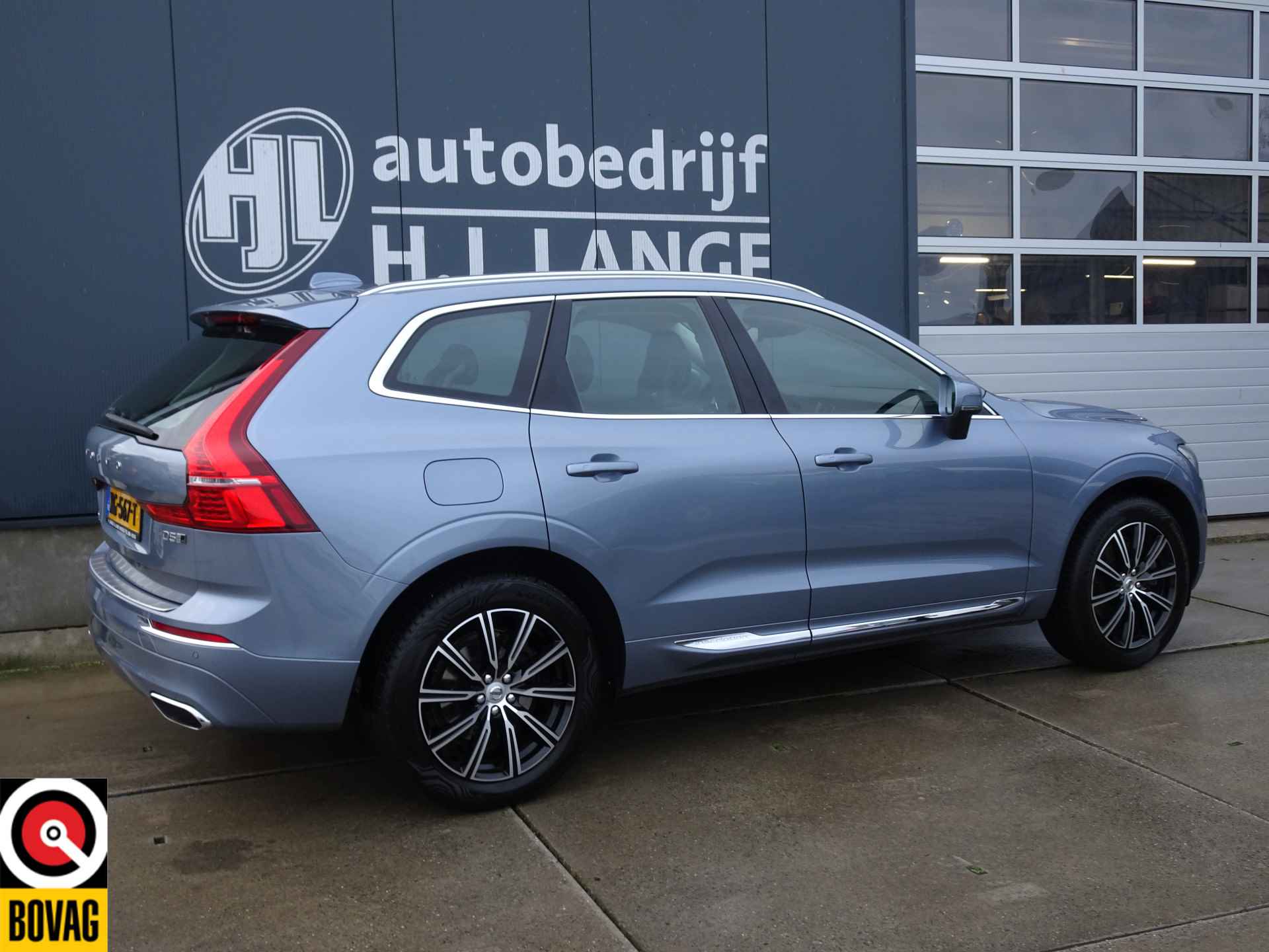 Volvo XC60 2.0 D5 AWD Inscription - 9/46