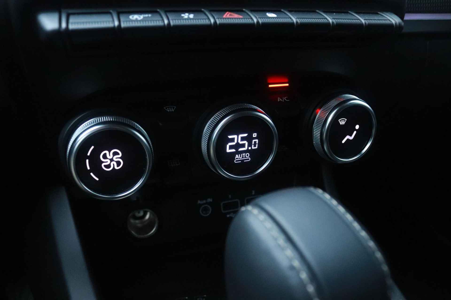 Renault Arkana 1.3 Mild Hybrid 160 EDC Techno | Automaat | Navigatie+Camera | Half Leder | Climate Control | Cruise Control - 28/33
