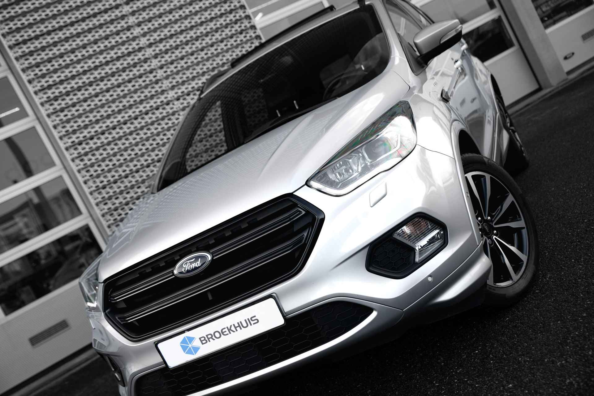 Ford Kuga 1.5 EcoBoost ST Line | Panoramadak | - 4/36