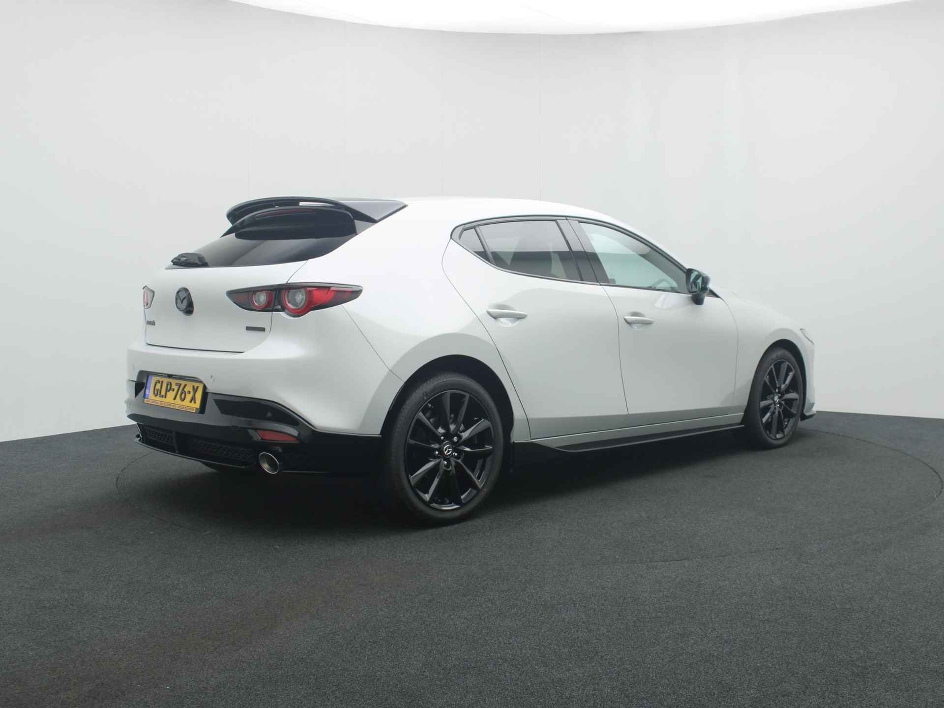 Mazda 3 2.0 e-SkyActiv-X Takumi automaat met Sunroof en aero pack | demo voordeel - 6/47