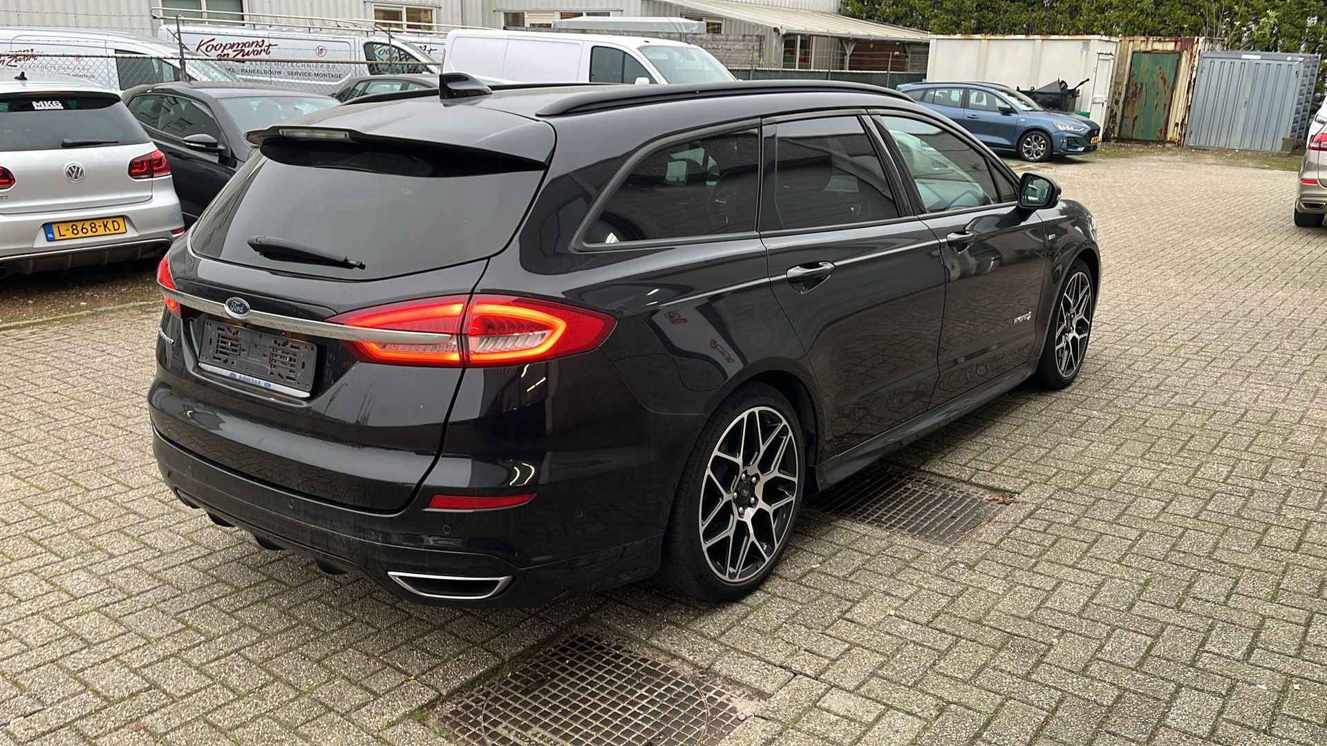 Ford Mondeo 2.0 IVCT HEV ST-Line 187pk | Adaptieve Cruise | BLIS | 19 inch Licht metaal | Full LED | Half leder/Alcantara | Elek. Achterklep - 8/29