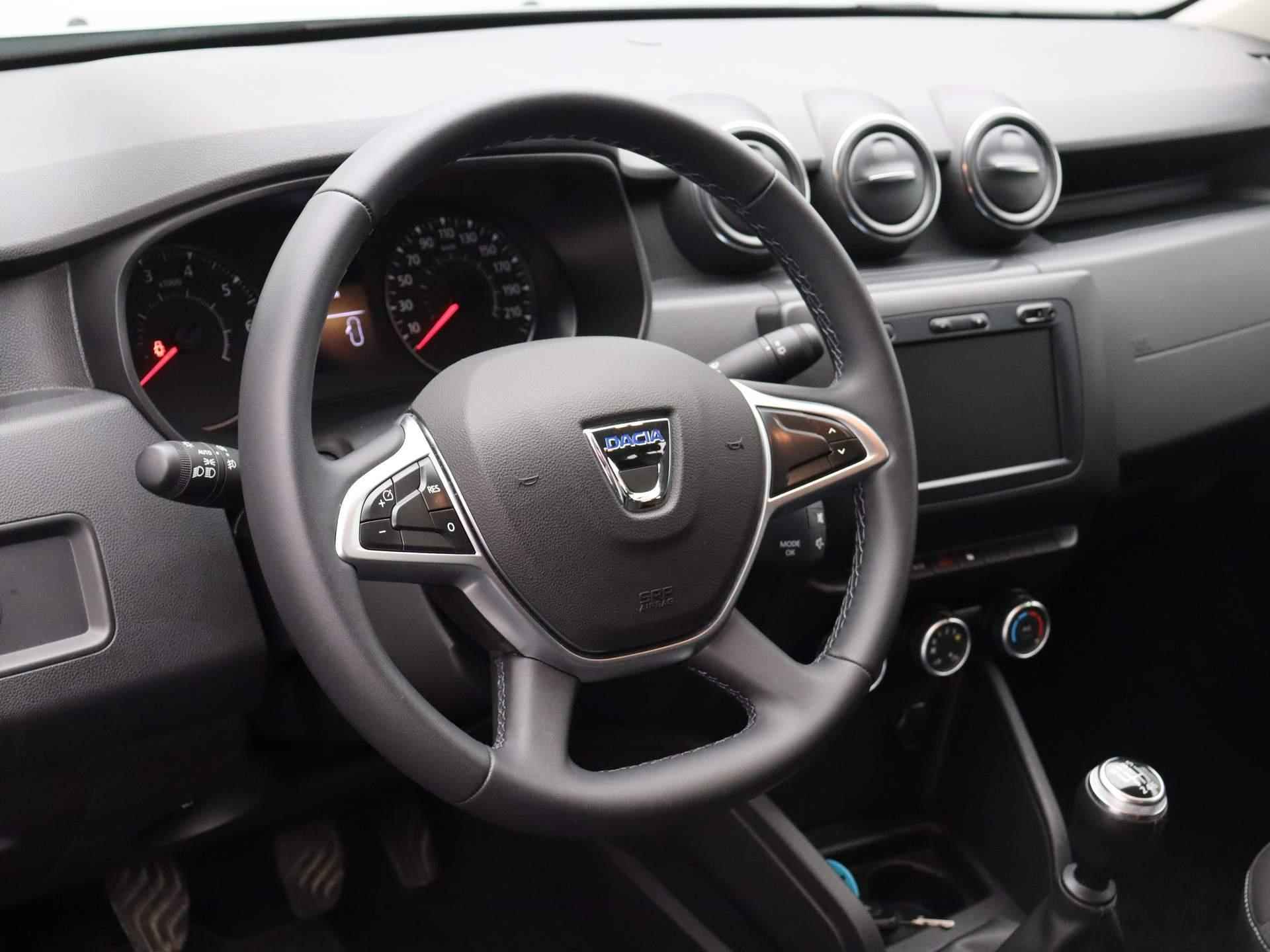 Dacia Duster 90pk TCe Comfort | Trekhaak | Navigatie | Cruise control | Airco | - 15/39