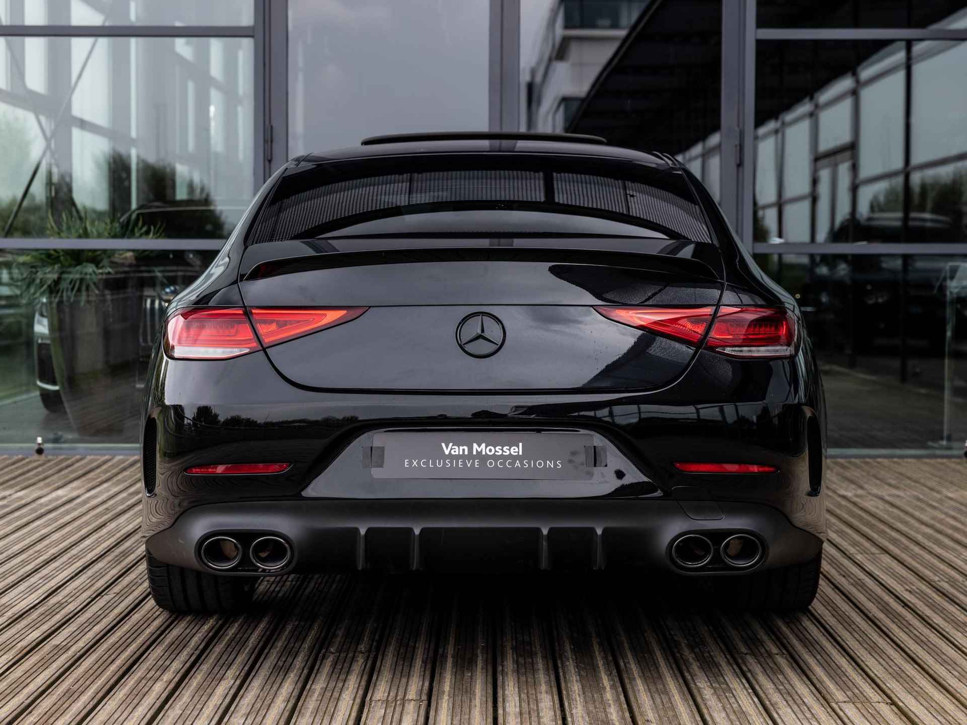 Mercedes-Benz CLS-klasse AMG 53 4MATIC+ Premium Plus | NIGHT PAKKET | BURMESTER | SCHUIF-KANTELDAK | 20 INCH | CARBON INTERIEURLIJSTEN | RIJ-ASSISTENTIE PAKKET | LUCHTVERING | VOLLEDIG MERCEDES ONDERHOUDEN | PANAMERICANA GRILL | STOELVENTILATIE | - 7/51