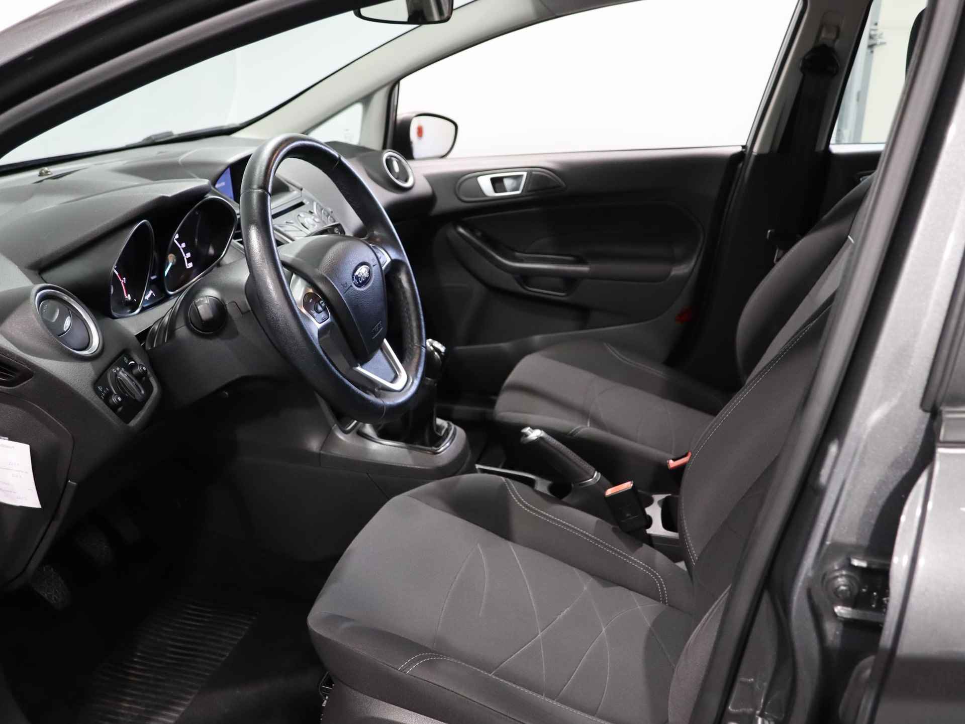 Ford Fiesta 1.0 Style Ultimate | 5-deurs | Airco | Cruise Control | Parkeersensoren V + A | Bluetooth | Navigatie | Lichtmetalen Velgen | Magnetic - 4/28