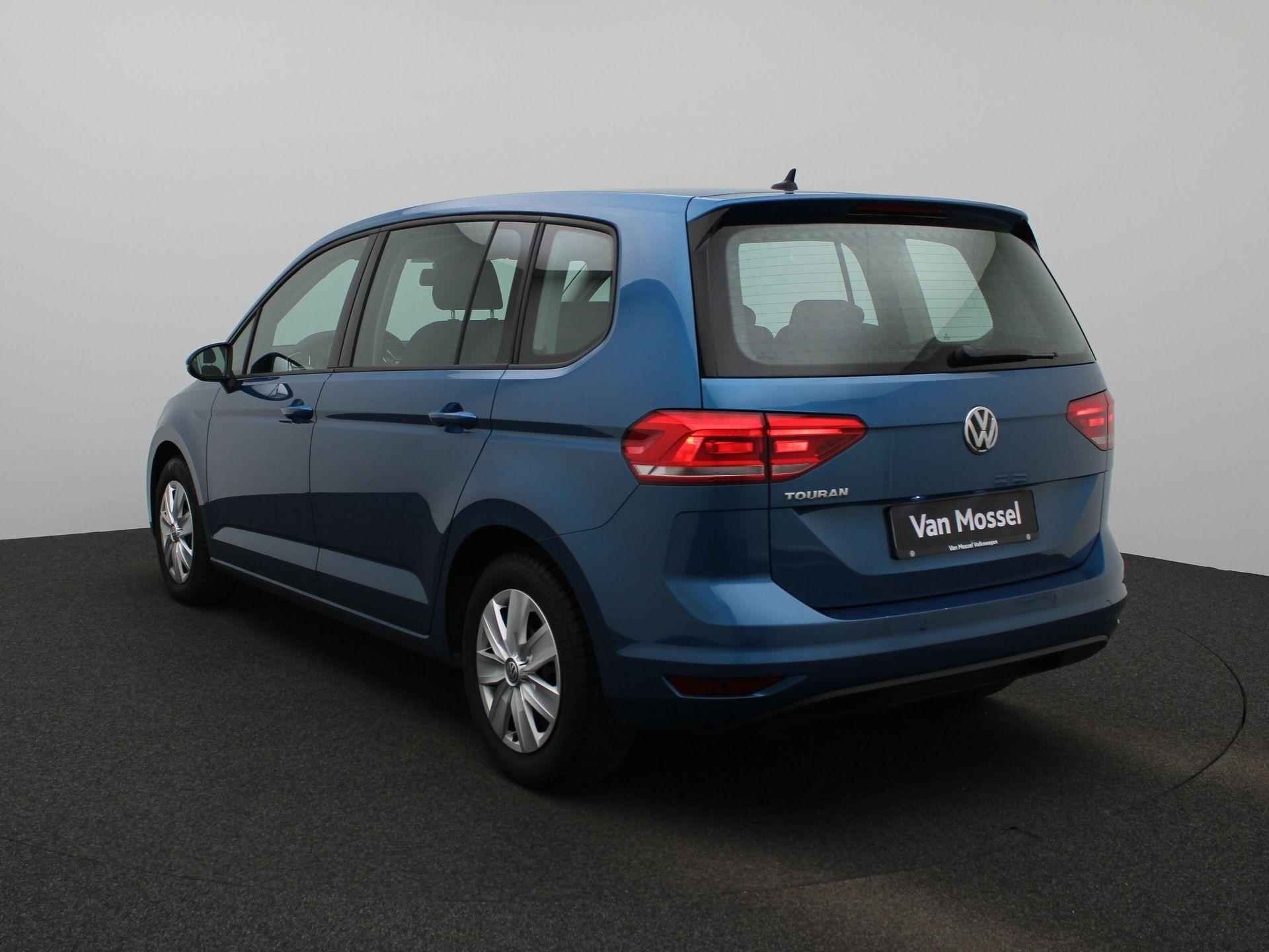 Volkswagen Touran 1.5 TSI Trendline | Navigatie | Climate-Control | Apple-carplay | Cruise-Control | Parkeersensoren | - 2/34