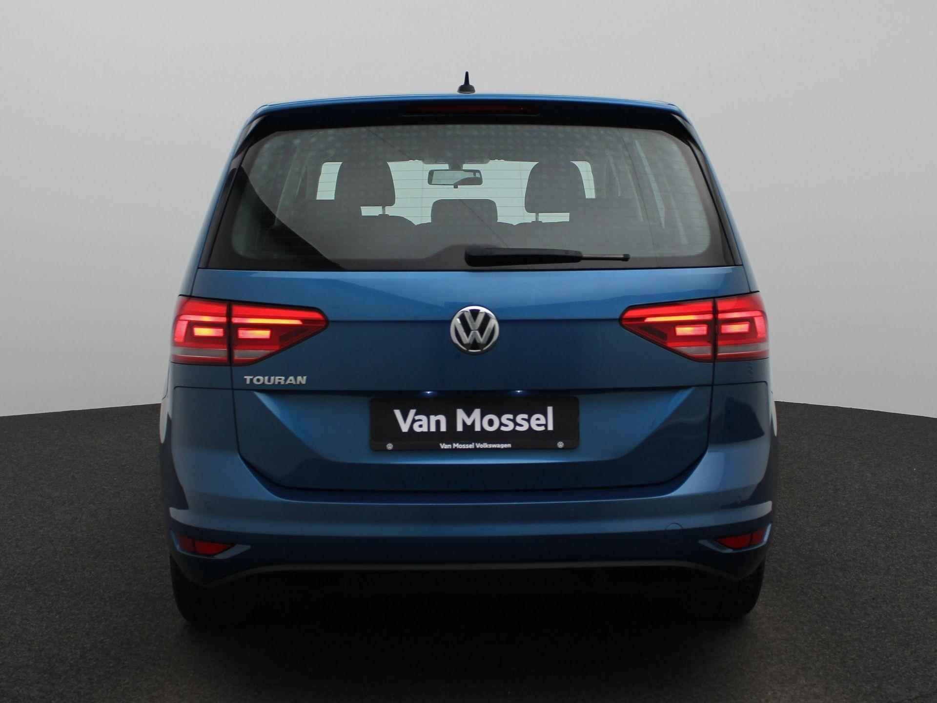 Volkswagen Touran 1.5 TSI Trendline | Navigatie | Climate-Control | Apple-carplay | Cruise-Control | Parkeersensoren | - 5/34