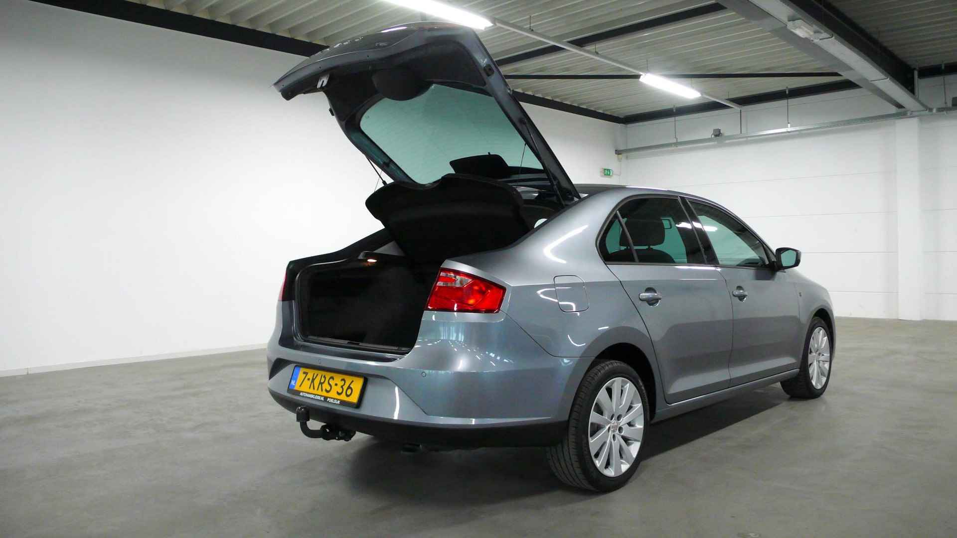 SEAT Toledo 1.2 TSI Businessline High | Nieuwe Distributie | Navi | Trekhaak - 27/34